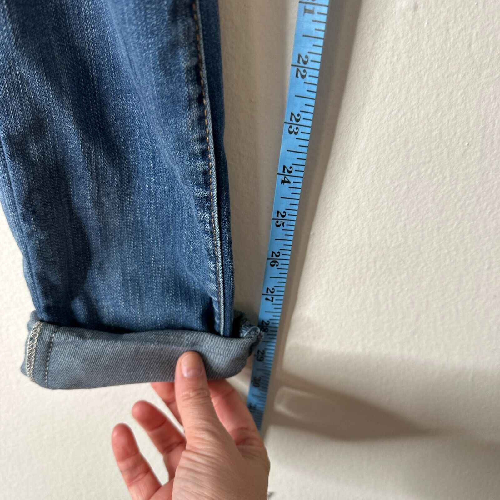Other Blank NYC High Cuff Straight Distressed Jeans Low Rise 24 Size 24" / US 00 / IT 34 - 12 Thumbnail