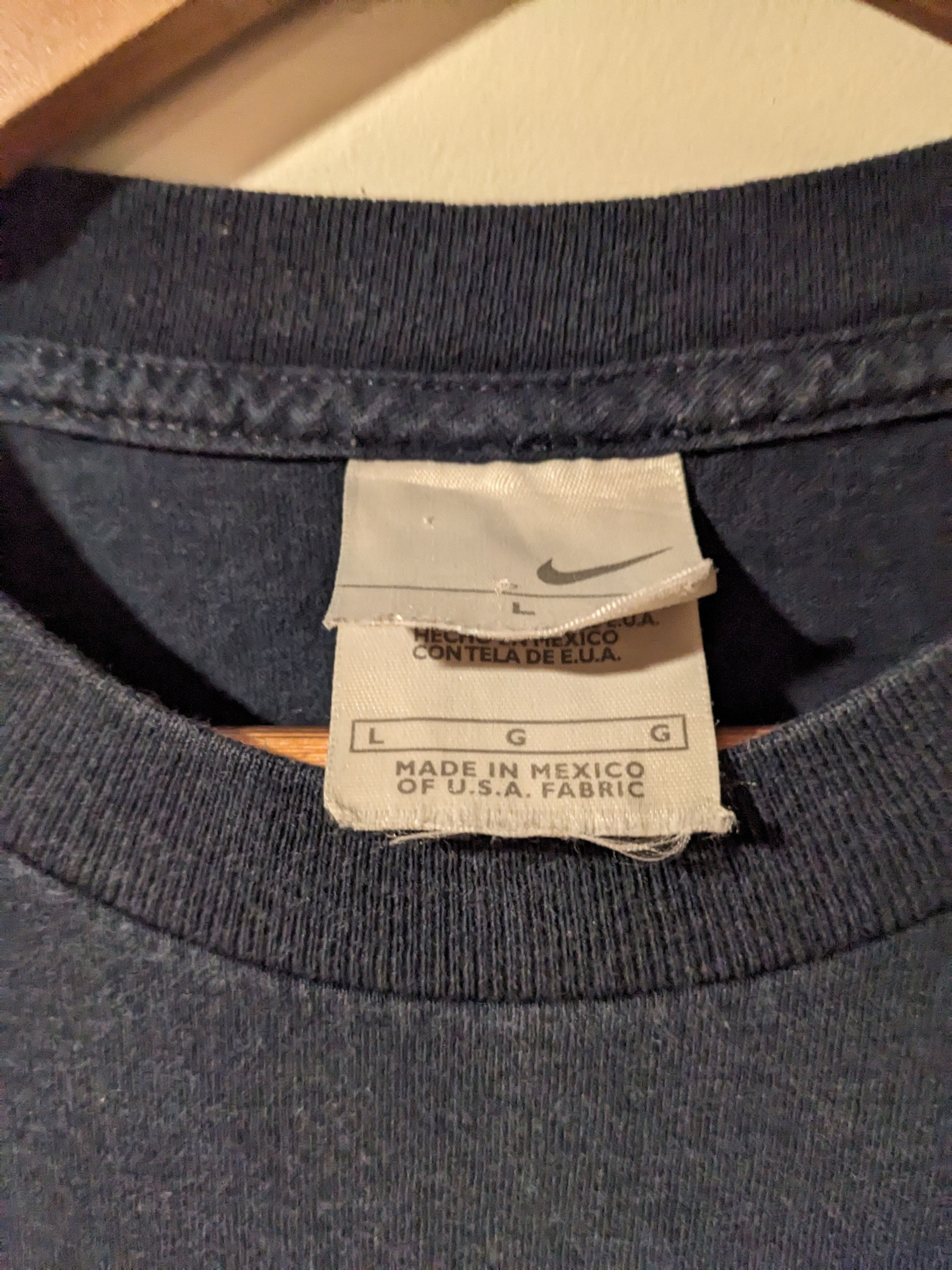 Nike × Vintage Vintage Y2K Nike Spell Out Athletic Spell Out Large T-Shirt Size US L / EU 52-54 / 3 - 4 Thumbnail