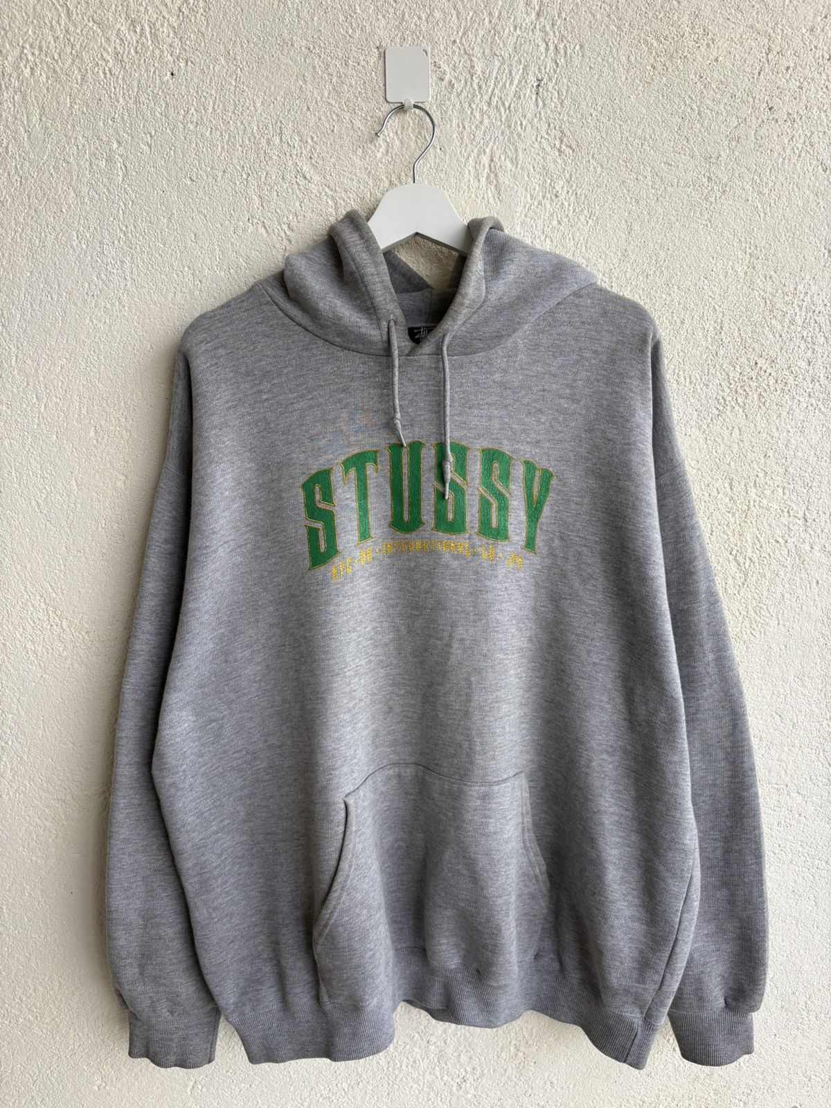 Stussy 90s Stussy Font Logo Hoodies Size US XL / EU 56 / 4 - 1 Thumbnail
