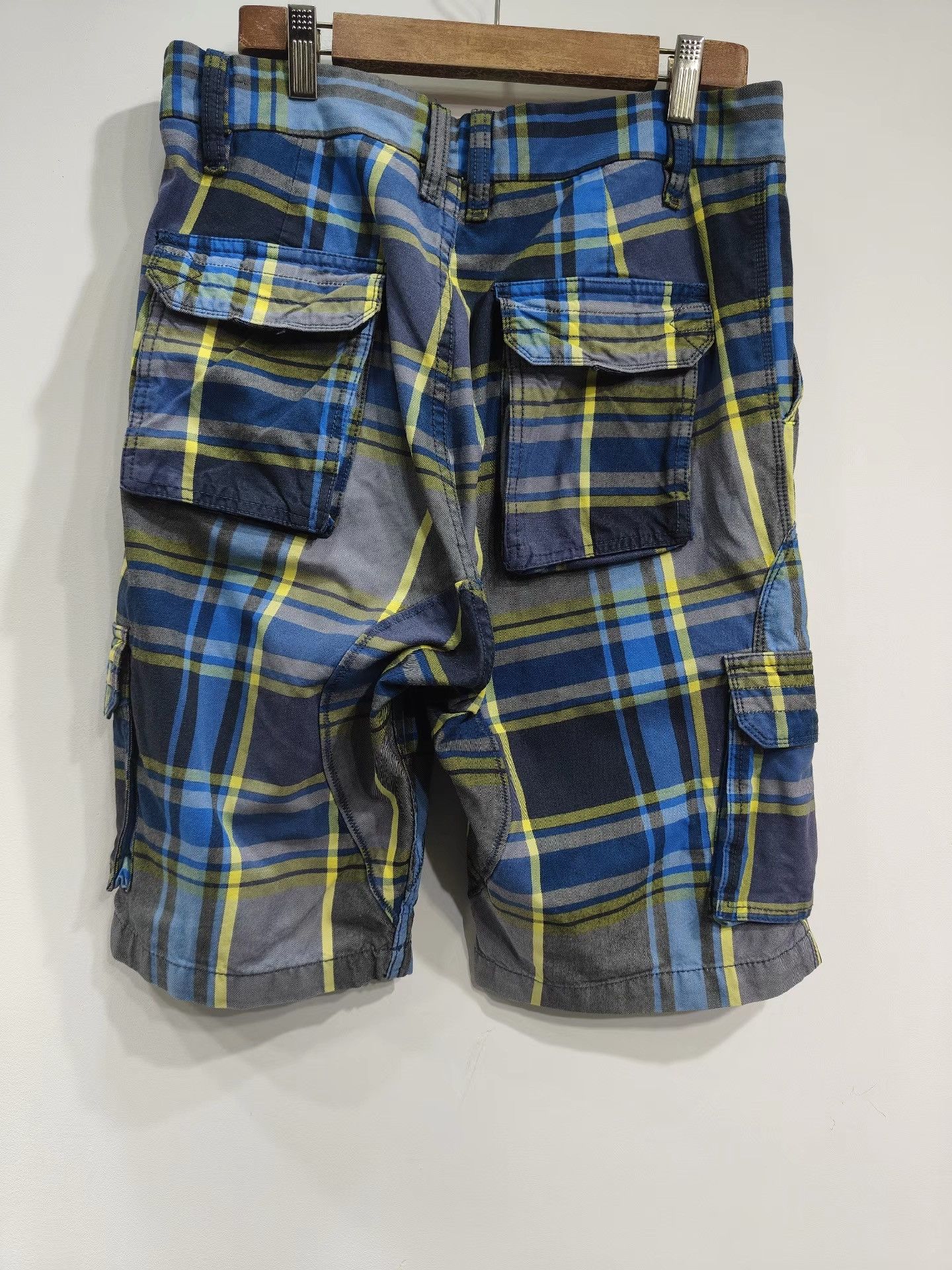 Diesel Diesel Men's Fashion Casual Shorts K29 Size US 28 / EU 44 - 2 Thumbnail