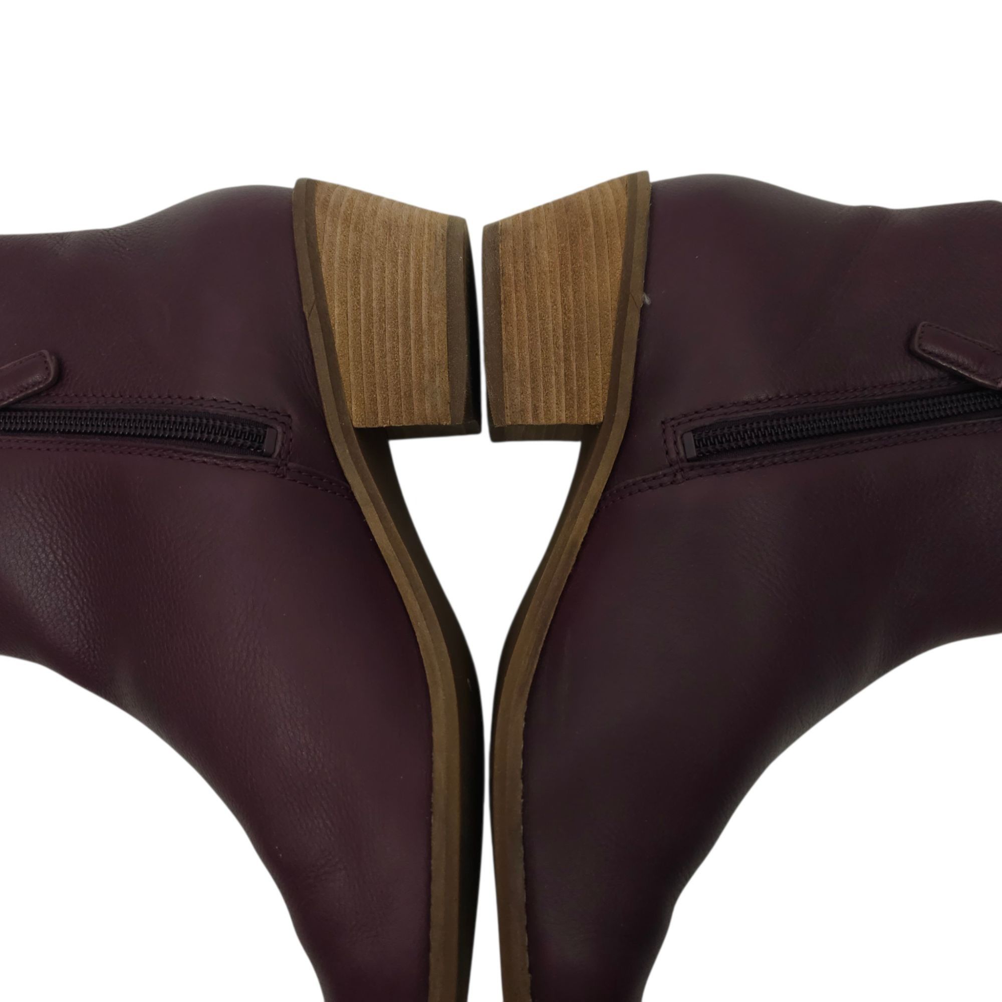 Cole Haan Cole Haan Joanna Bootie Size 8 Wine Leather Burgundy Size US 8 / IT 38 - 16 Thumbnail