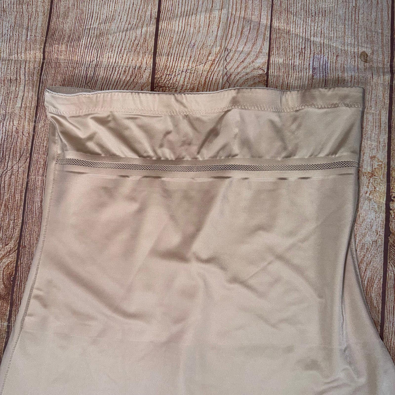 Other Under Where? Medium Luxury Collection Compression Shorts Size ONE SIZE - 4 Thumbnail