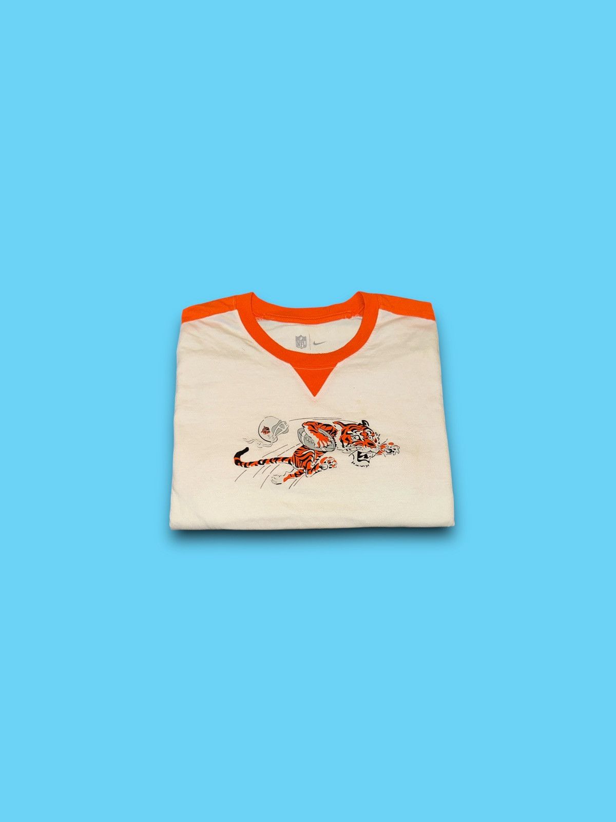 Nike Cincinnati Bengals NFL throwback logo Nike t-shirt large Size US L / EU 52-54 / 3 - 1 Thumbnail