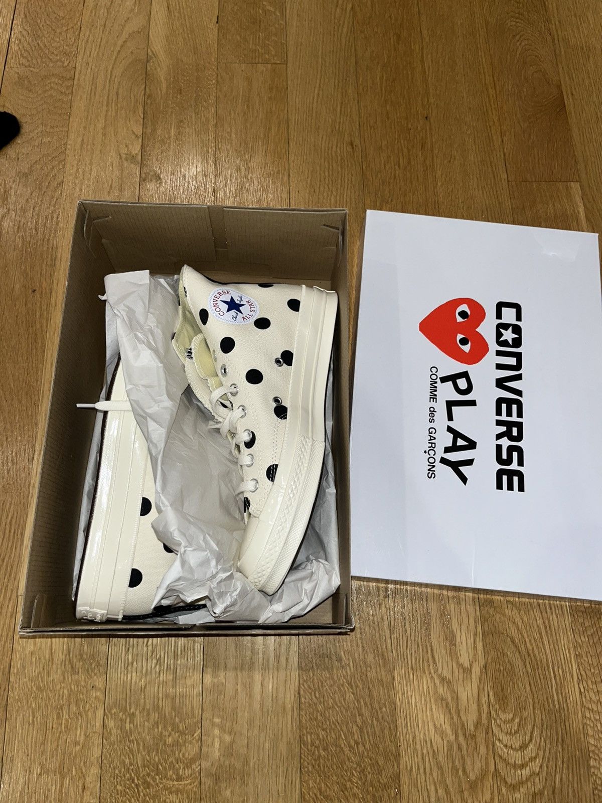 Comme des Garcons PLAY × Converse Comme des garcons Play x Converse Chuck 70 polka dot Size US 8 / EU 41 - 8 Thumbnail