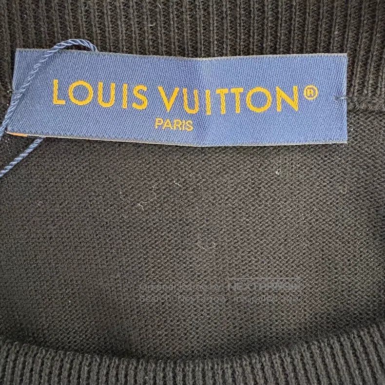 Louis Vuitton Louis Vuitton Pocket Beaded Letter Logo Black Knit Short S Size US XL / EU 56 / 4 - 3 Thumbnail