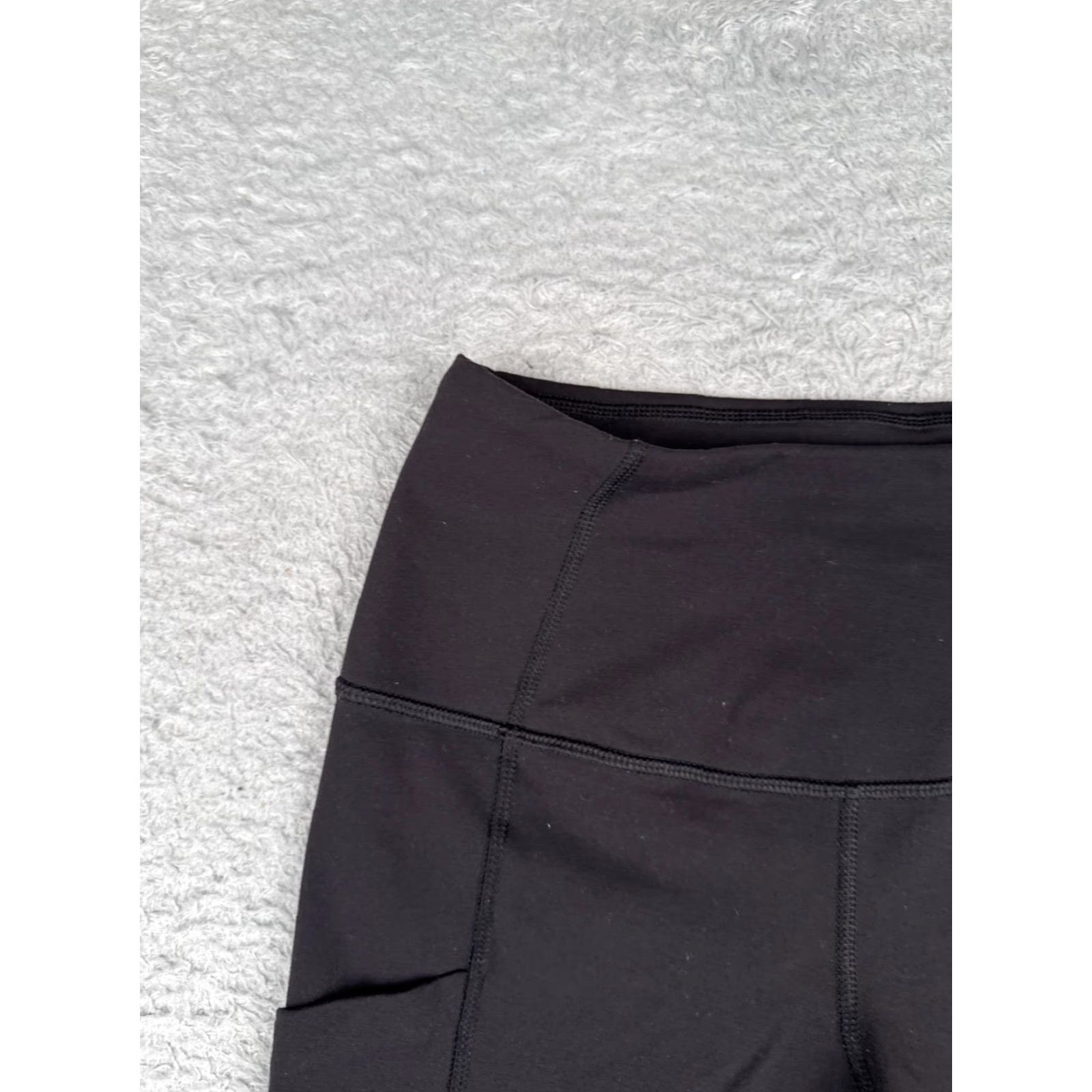 The North Face The North Face Womens Shorts Small Black Nylon Blend Flashdry Activewear Gym Pockets Size 28" / US 6 / IT 42 - 4 Thumbnail