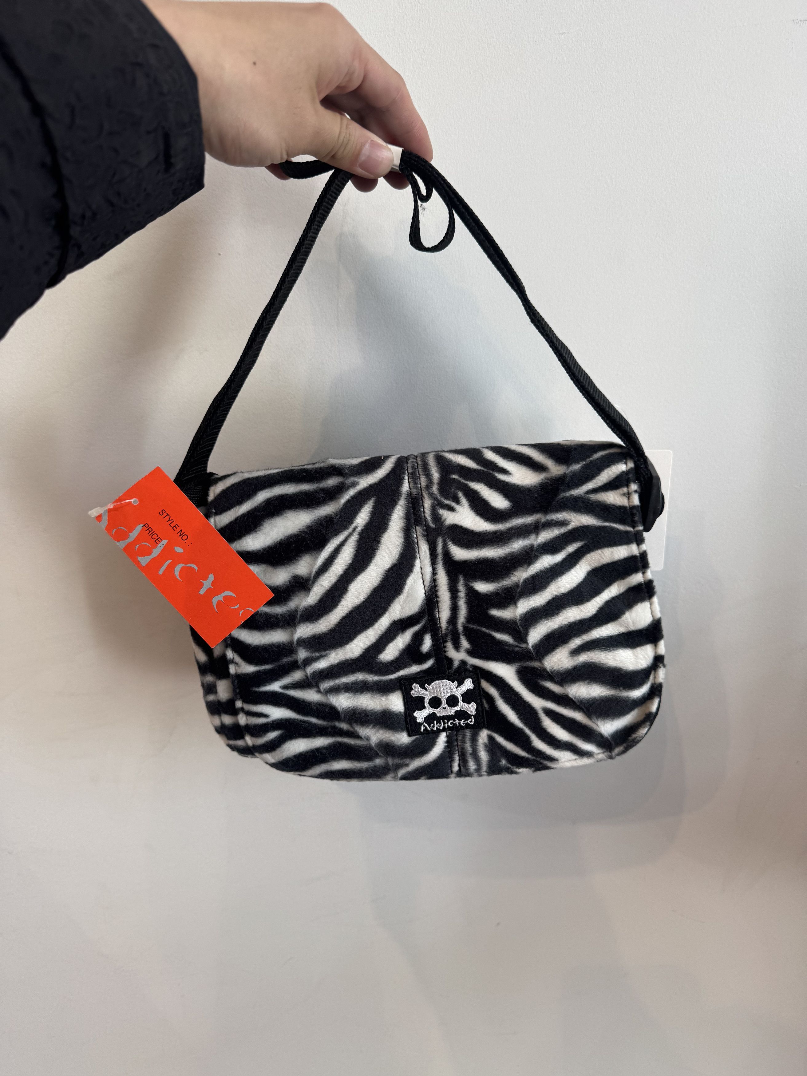 Vintage y2k NWT Addicted Zebra Bag Purse Size ONE SIZE - 1 Thumbnail