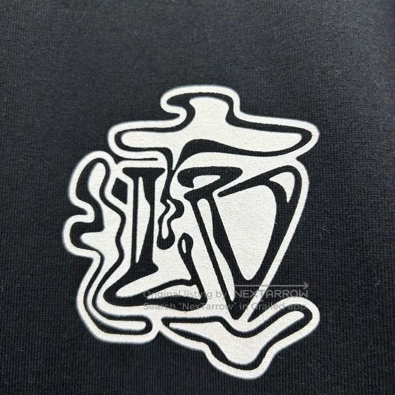 Louis Vuitton Louis Vuitton Smoke graffiti print short sleeves Size US L / EU 52-54 / 3 - 3 Thumbnail