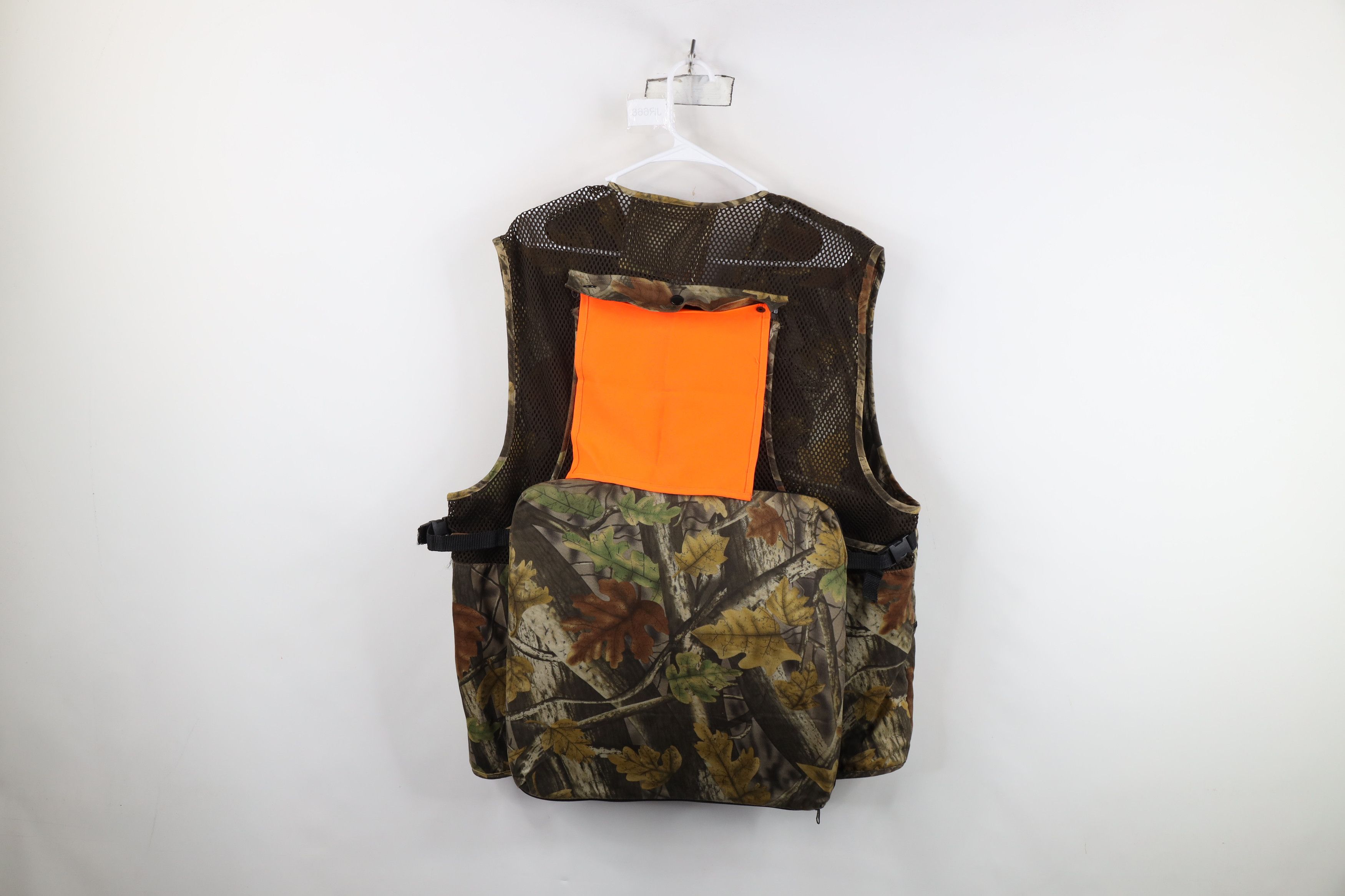 Vintage Vintage 90s Streetwear Camouflage Padded Hunting Vest Jacket Size US L / EU 52-54 / 3 - 12 Thumbnail