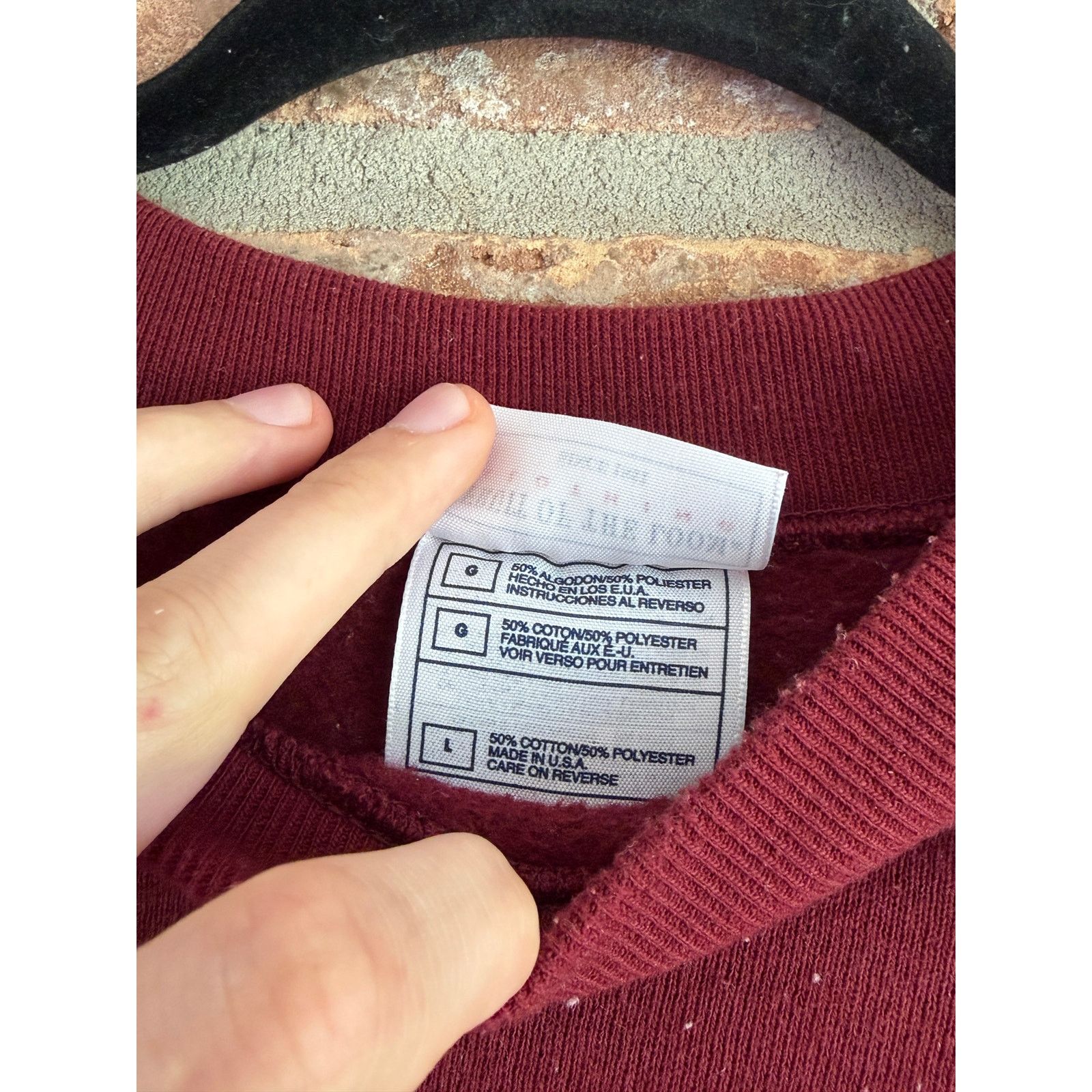 Fruit Of The Loom Vintage Fruit of the Loom Blank Crewneck Red USA L Size US L / EU 52-54 / 3 - 6 Thumbnail