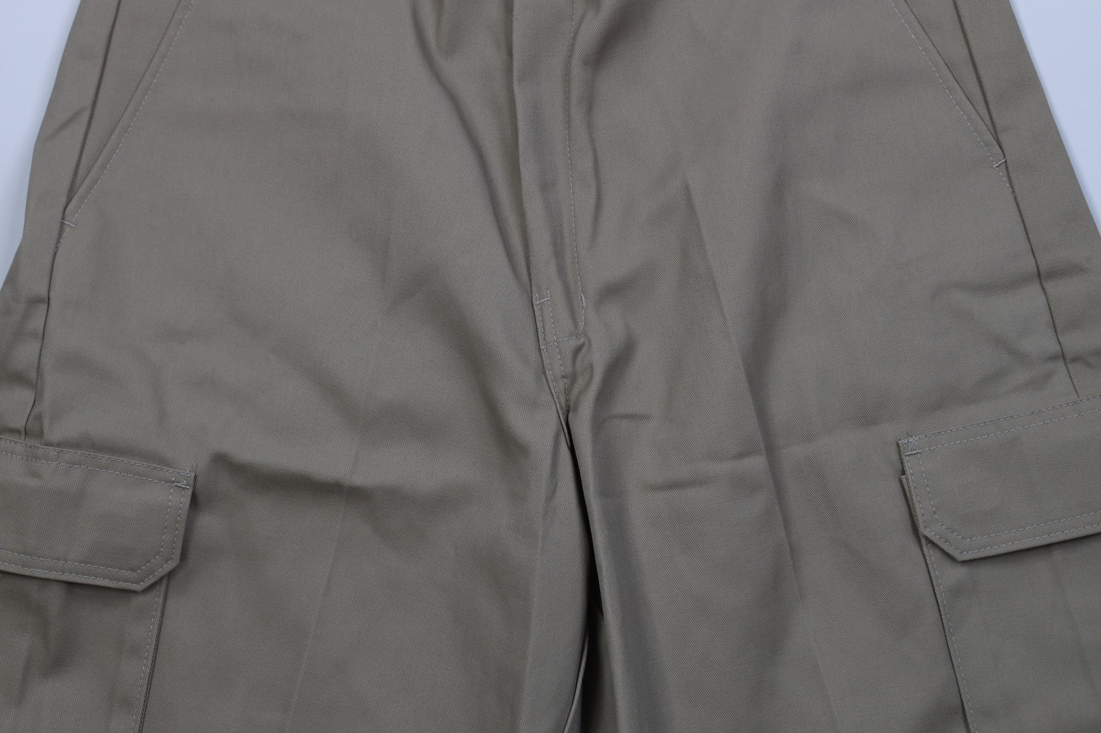 Dickies Deadstock Vintage Y2K Dickies Baggy Cargo Shorts Khaki Brown Size US 34 / EU 50 - 3 Thumbnail