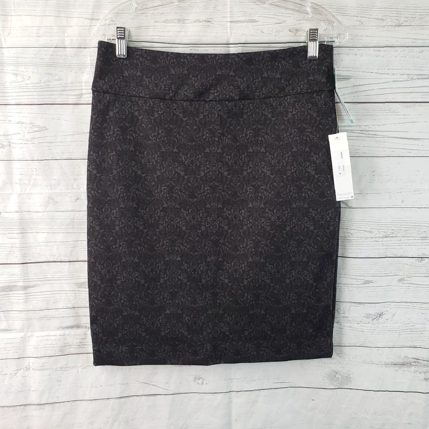 Vintage Margaret M Womens Pencil Skirt Sz M Gray Burgundy Pull On Rayon Blend Knee Length Mens? Size 32" / US 10 / IT 46 - 2 Thumbnail