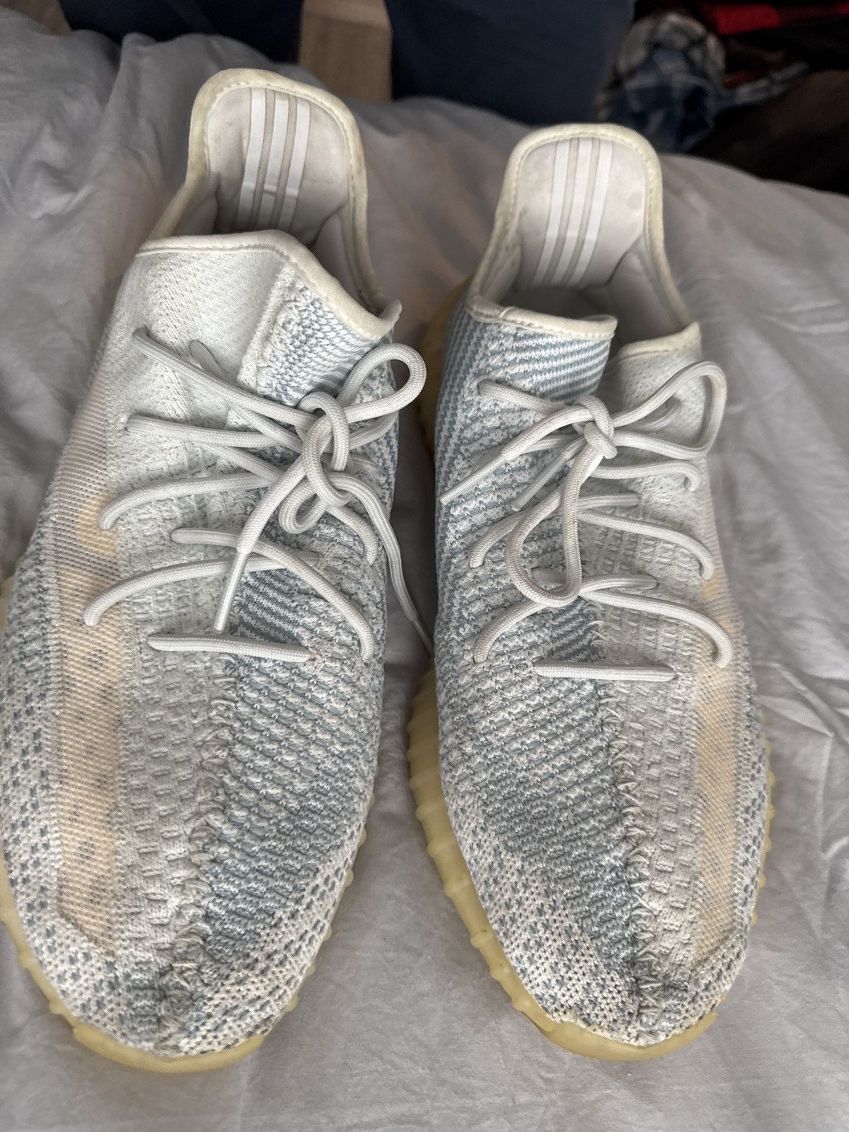 Yeezy Light blue size 12.5 display picture 3