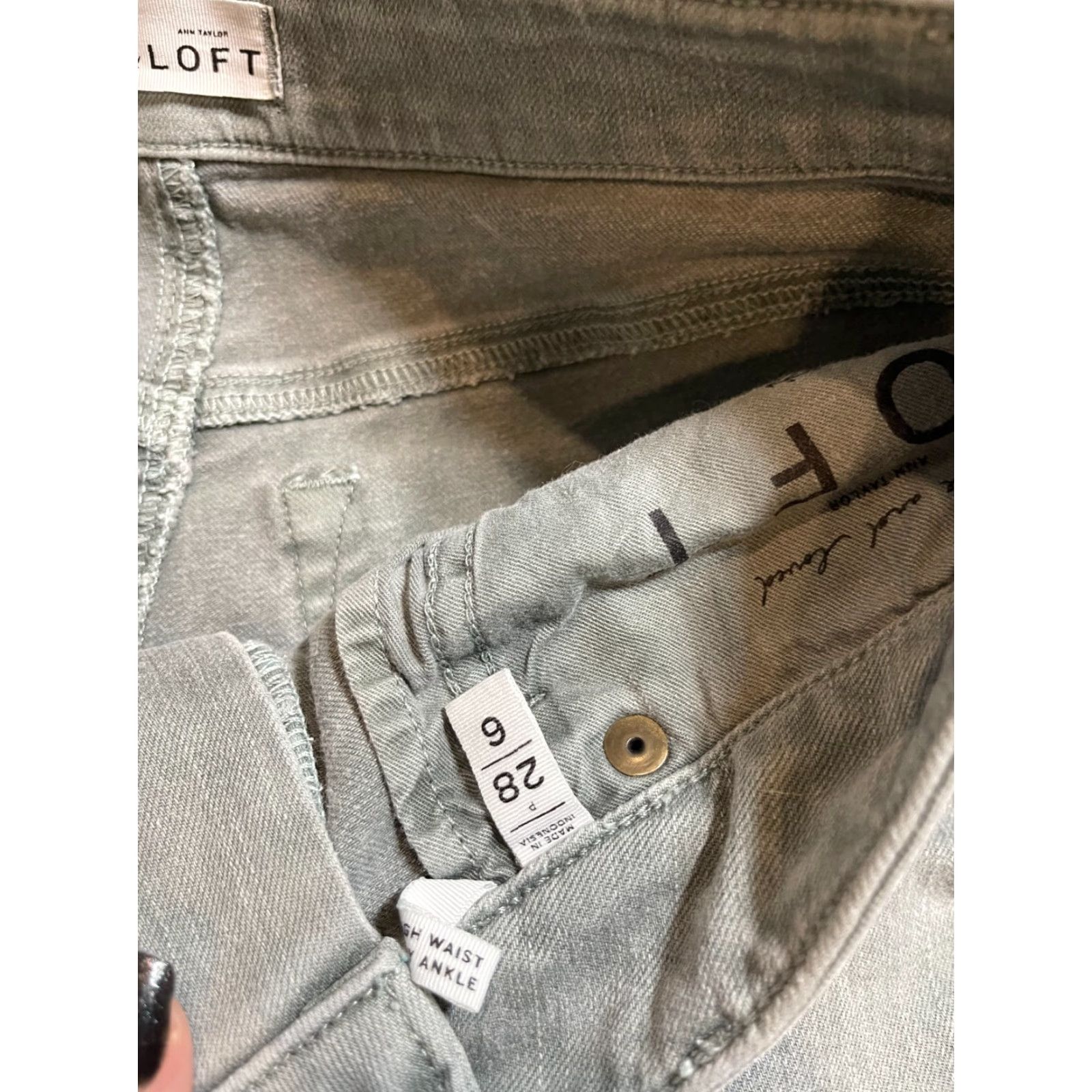 Loft LOFT Jeans Womens 28 Slim Denim Cotton Blend Gray Belt Loops Regular Jeans Skinny 28 Women Modern Everyday Pants Size 28" / US 6 / IT 42 - 4 Thumbnail