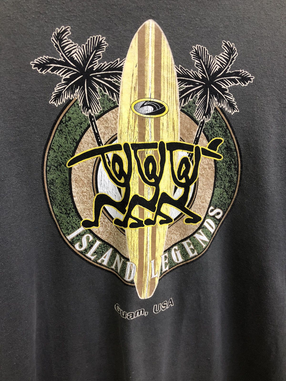 Vintage Vintage “Island Legends” Hawaii Surf Tee Size US S / EU 44-46 / 1 - 4 Thumbnail