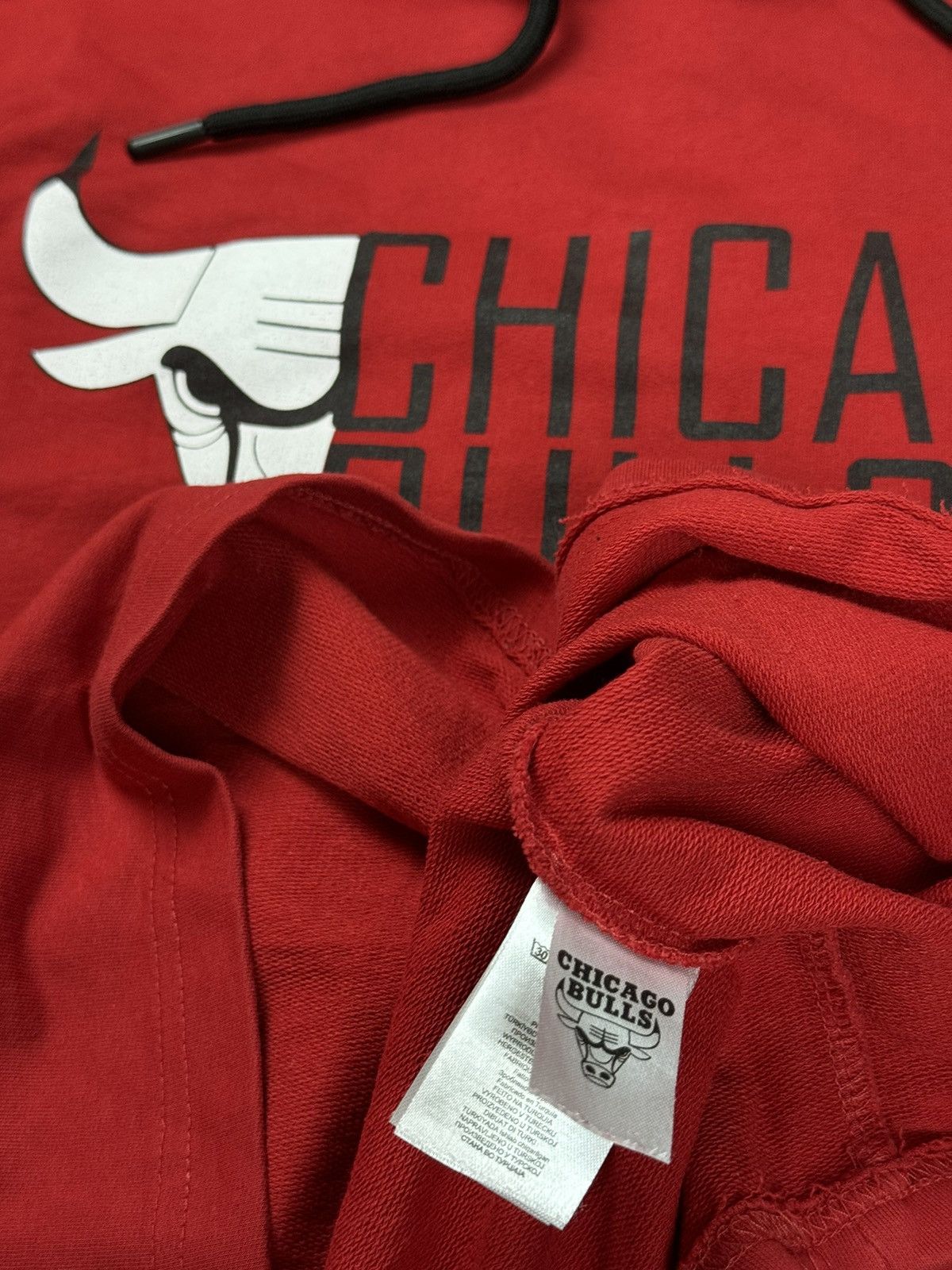 NBA Sportswear t shirt Chicago Bulls NBA original basketbal item Size US XL / EU 56 / 4 - 4 Thumbnail