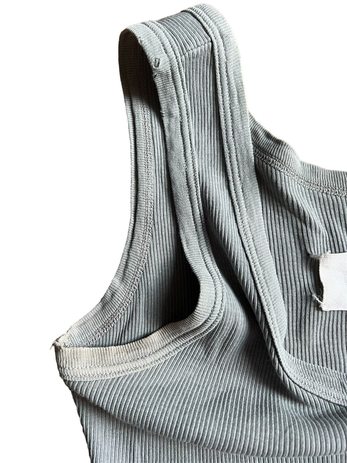 Maison Margiela S/S93 Collection Printemps/Éte Gray Tank Top Size US S / EU 44-46 / 1 - 2 Thumbnail