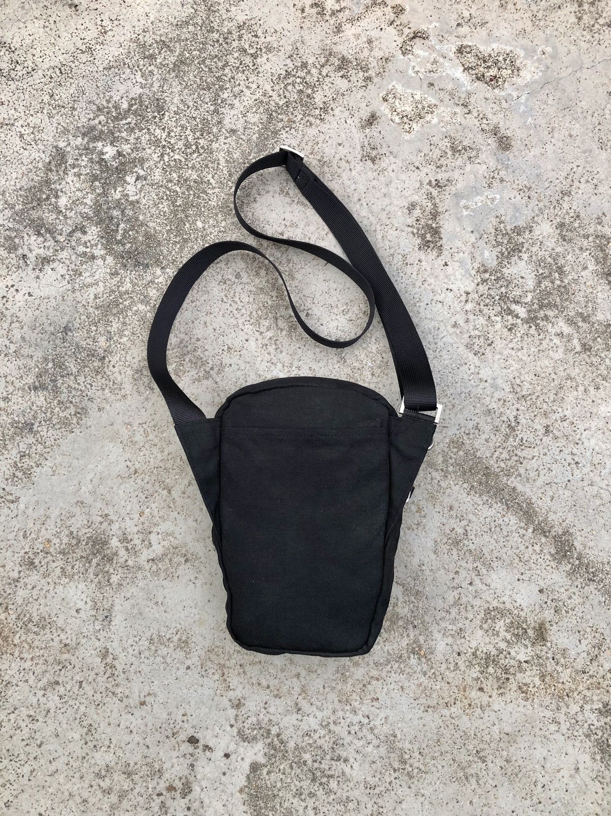 Takeo Kikuchi × Vintage VINTAGE CROSSBODY SLINGBAG BY TAKEO KIKUCHI Size ONE SIZE - 5 Thumbnail