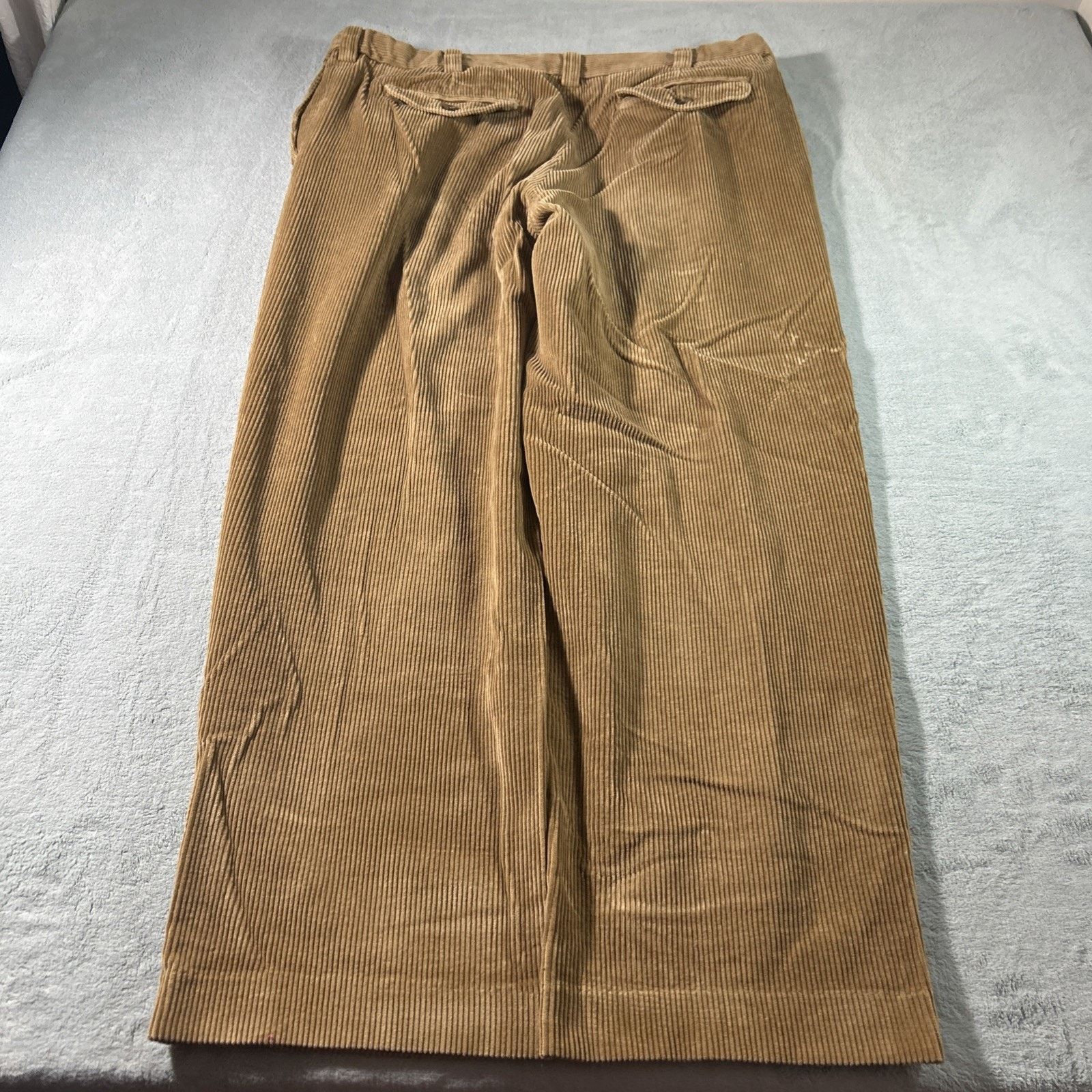 L.L. Bean LL Bean Corduroy Beyond Baggy Corduroy Pants Mens 38x29 Size US 38 / EU 54 - 3 Thumbnail