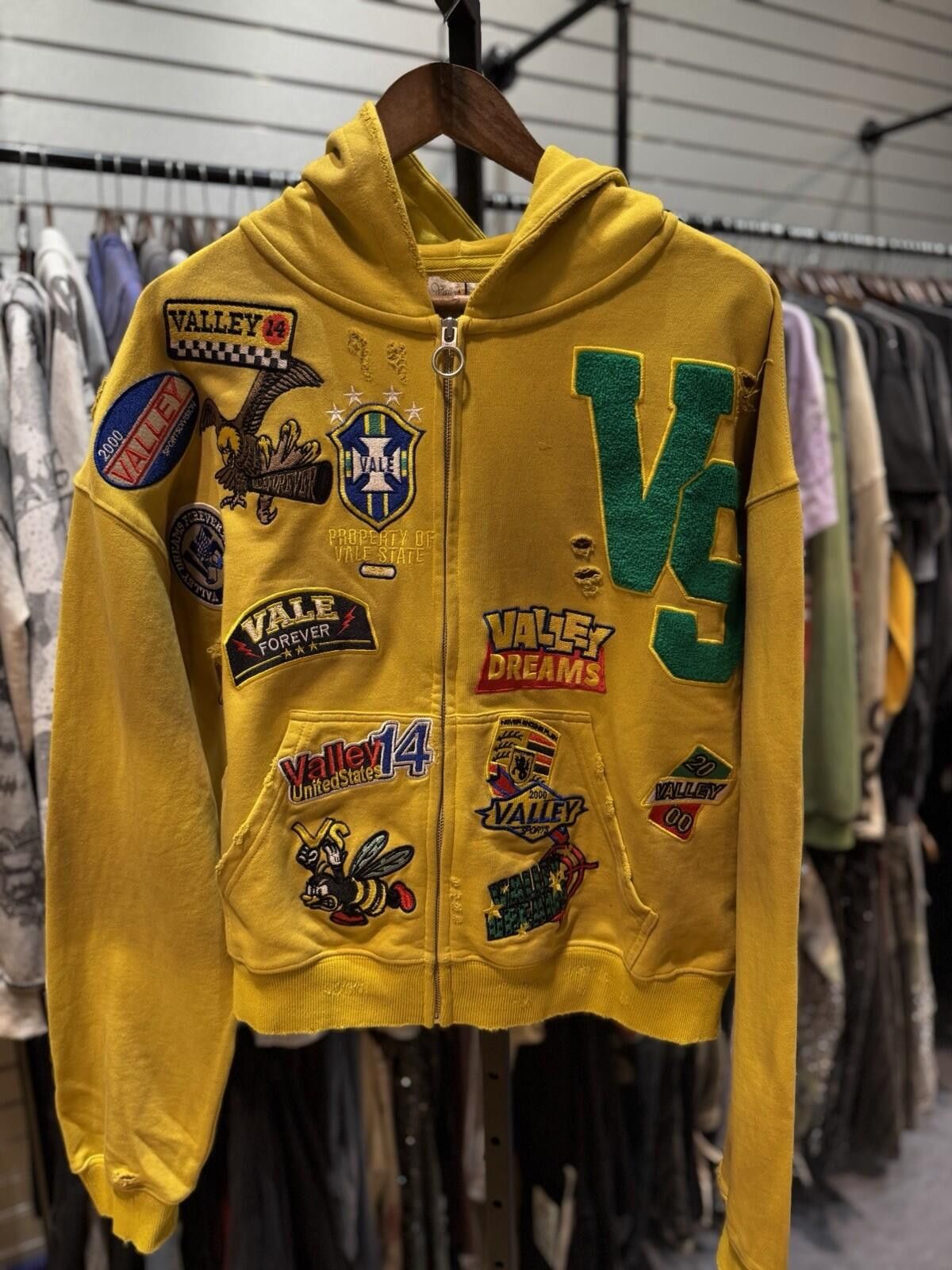 Vale XL - Vale Zip Up Yellow Hoodie Authentic Valley Vale Forever Size US XL / EU 56 / 4 - 4 Thumbnail