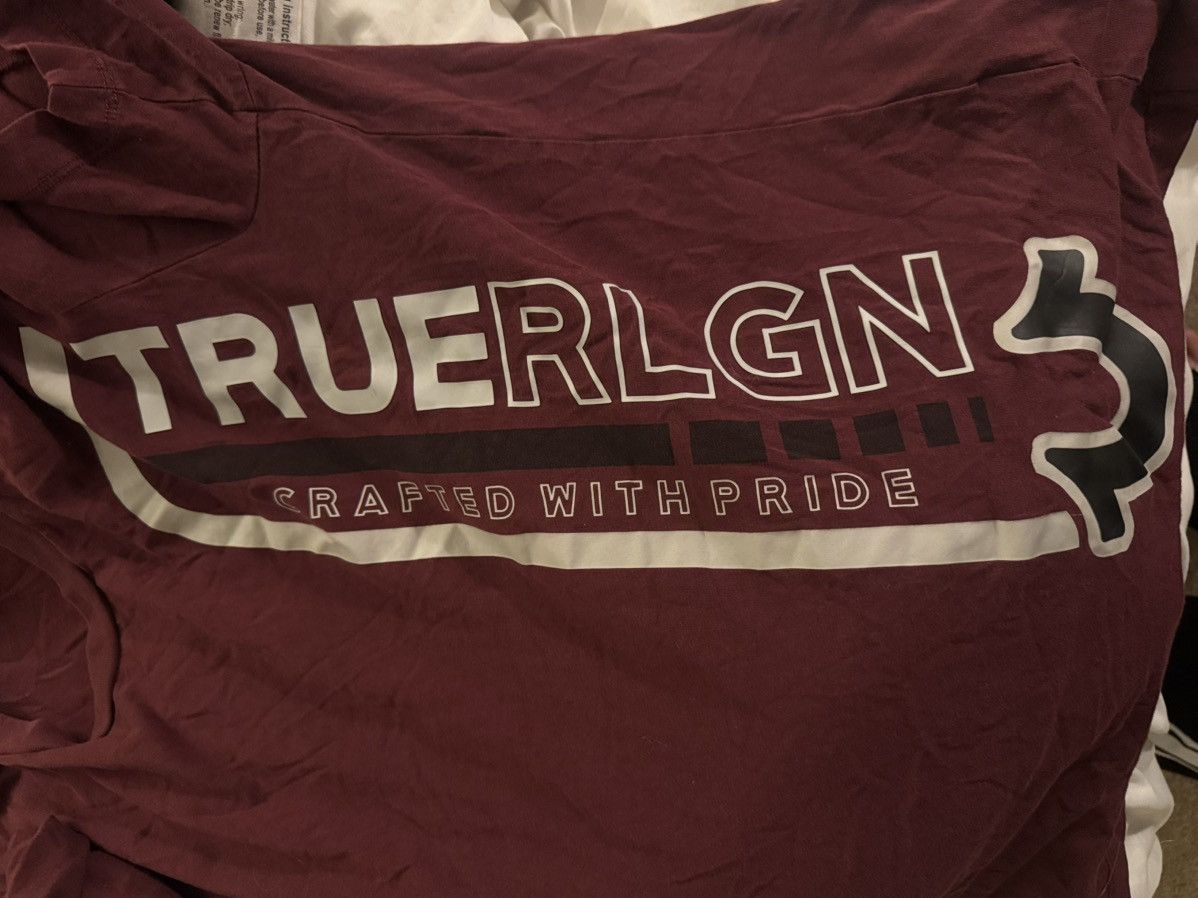 True Religion True Religion Burgundy Graphic Tee Size US S / EU 44-46 / 1 - 4 Thumbnail