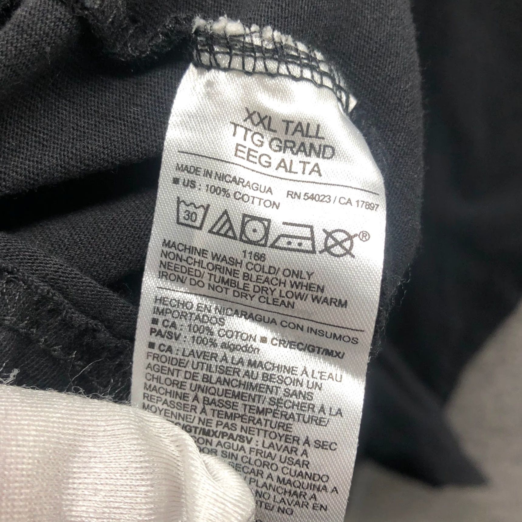 Old Navy Old Navy Oasis Band Graphic T-Shirt Mens 2XLT Black Short Sleeve Crew Neck Logo First Print T Shirt All Seasons Vintage No Size US XXL / EU 58 / 5 - 4 Thumbnail