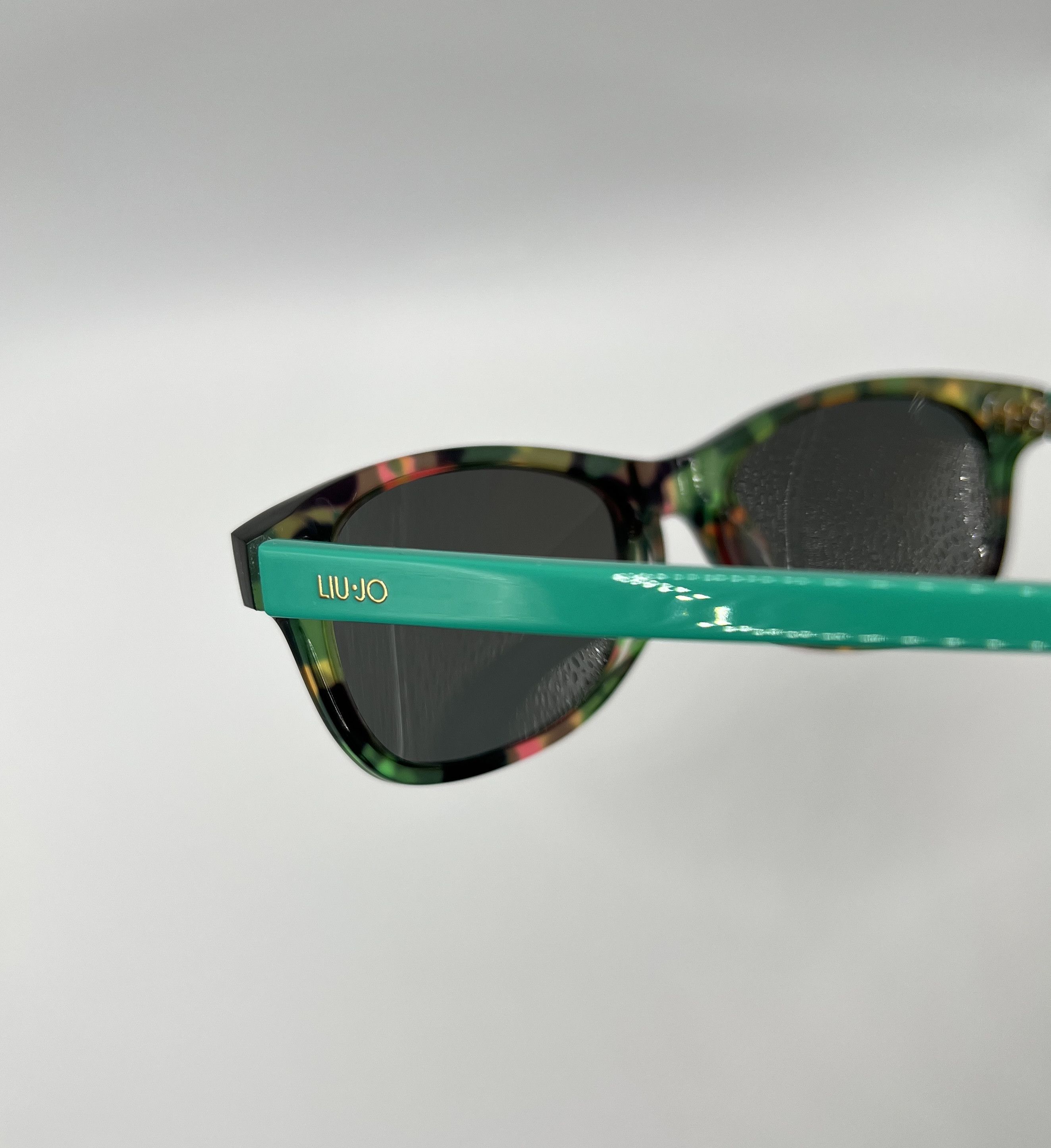 Liu Jo Liu Jo LJ3601S Green Marble Girl's Sunglasses Size ONE SIZE - 10 Thumbnail