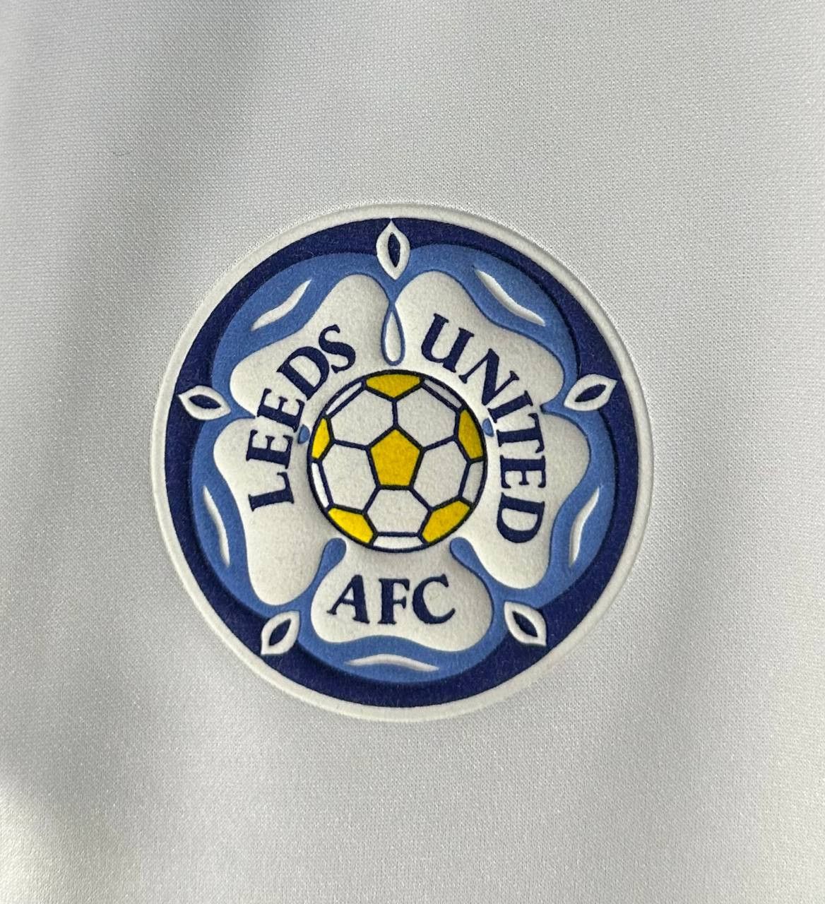 Other Leeds United home 1993 1995 Score draw football shirt jersey Size US XL / EU 56 / 4 - 2 Thumbnail