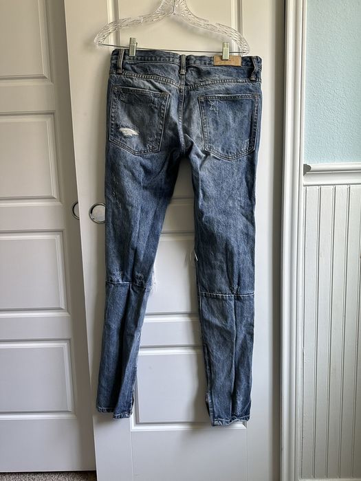 MNML MNML ripped classic denim 32 | Grailed