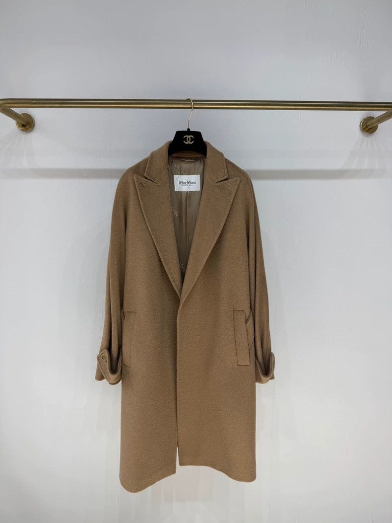 Max Mara Max Mara 100% camel hair coat Size L / US 10 / IT 46 - 1 Thumbnail