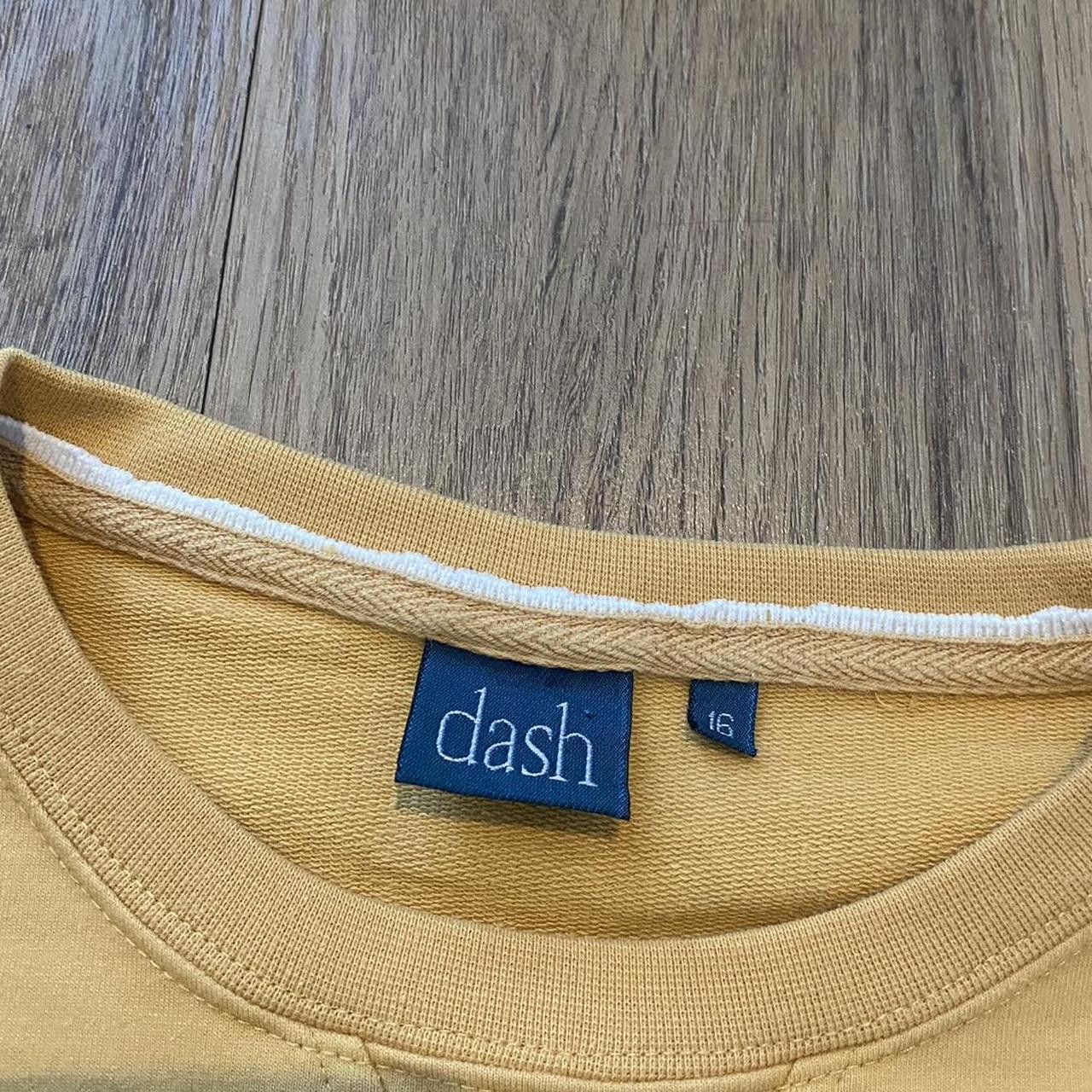 Other Yellow vintage embroidered logo sweatshirt Boxy 90s Size US L / EU 52-54 / 3 - 4 Thumbnail
