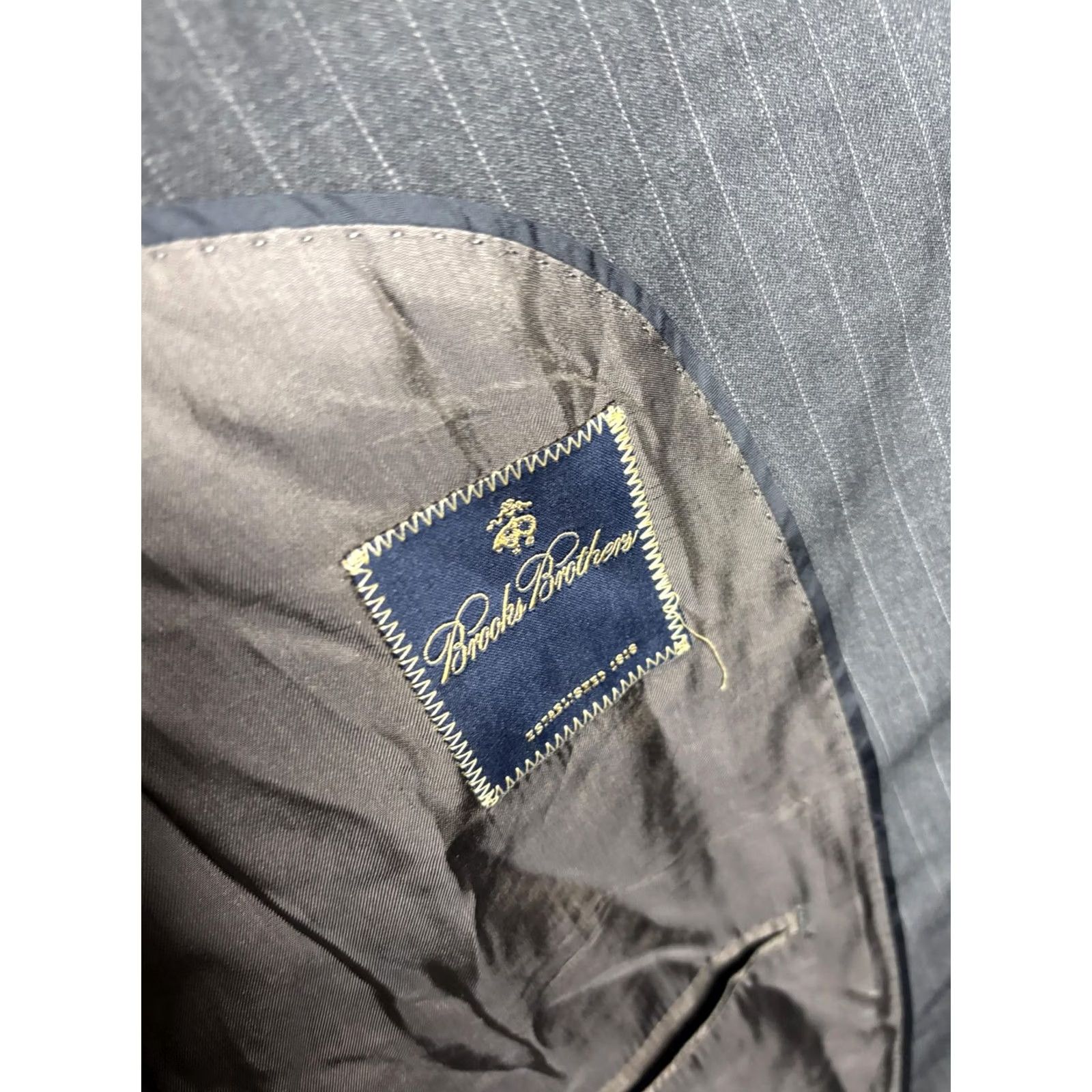 Brooks Brothers Brooks Brothers Blazer Jacket Sport Coat Mens 44R Gray Pinstripe Wool 2 Button Size 44R - 3 Thumbnail