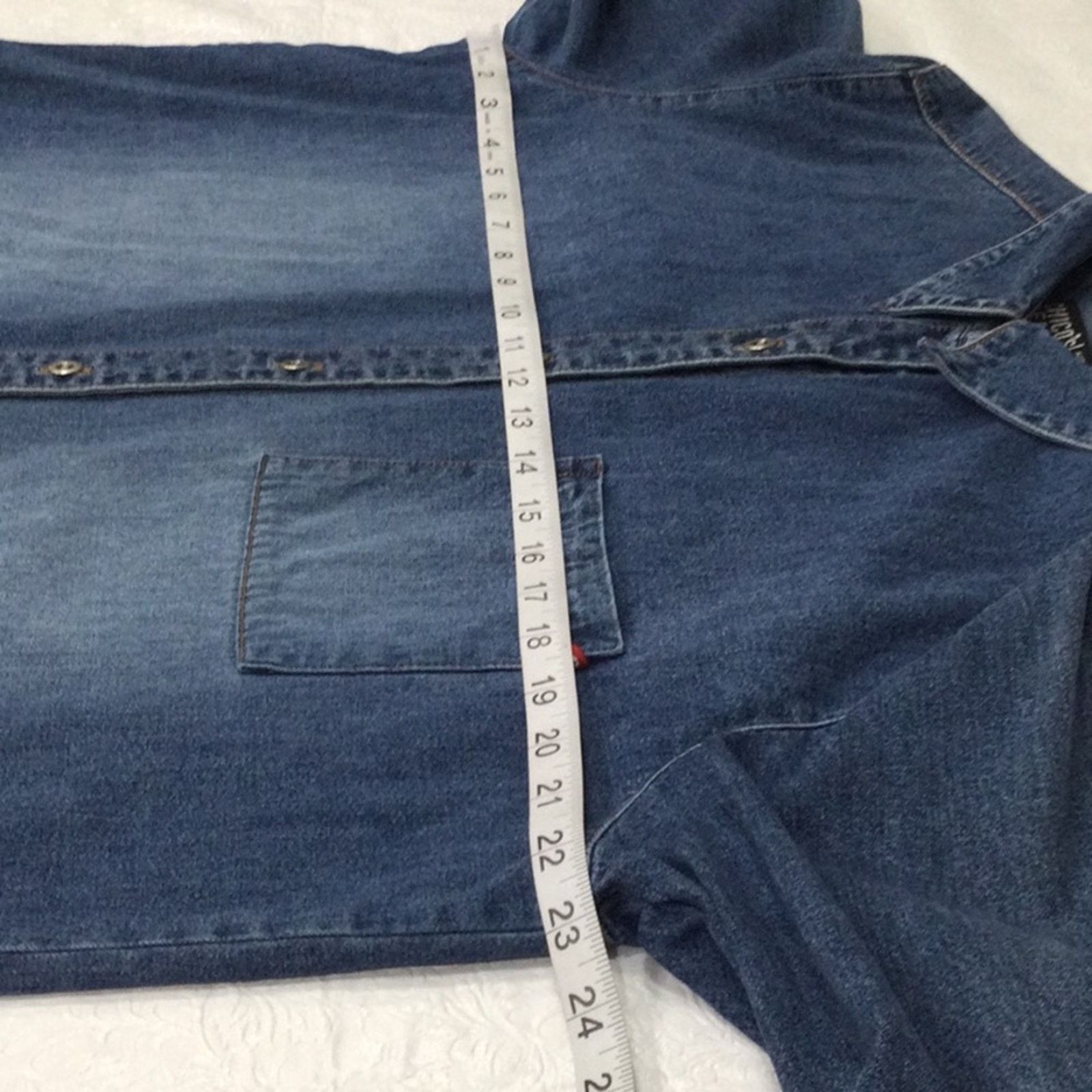 Chicos Chico’s Denim Pocket Full Button Front Shirt Size 2/L/12 Size L / US 10 / IT 46 - 12 Thumbnail