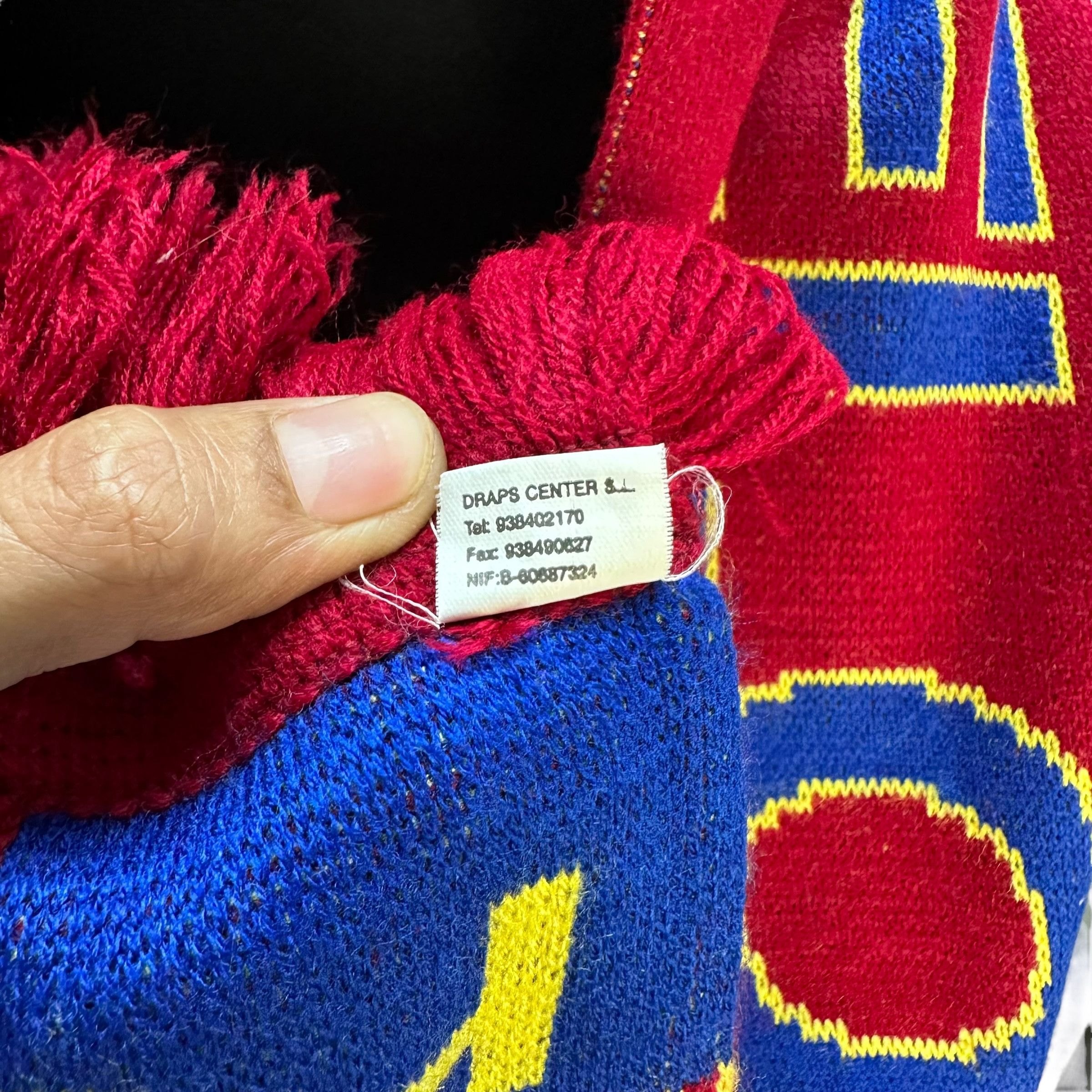 Vintage Vintage F.C. BARCELONA Muffler #A76-1833 Size ONE SIZE - 5 Thumbnail