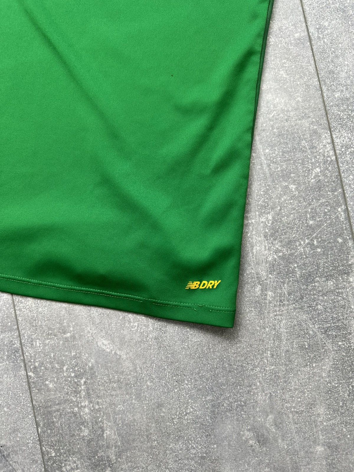 New Balance New Balance Celtic Home Training Soccer Jersey Size US S / EU 44-46 / 1 - 10 Thumbnail