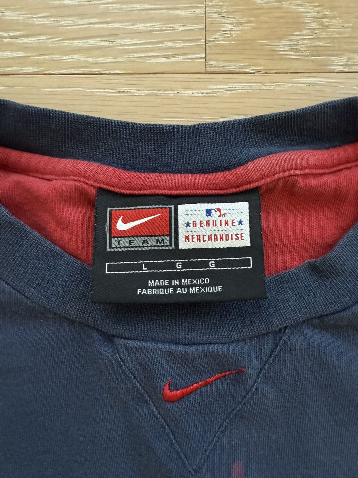 Nike Nike Boston Red Sox Center Check MLB Shirt Size US L / EU 52-54 / 3 - 6 Thumbnail