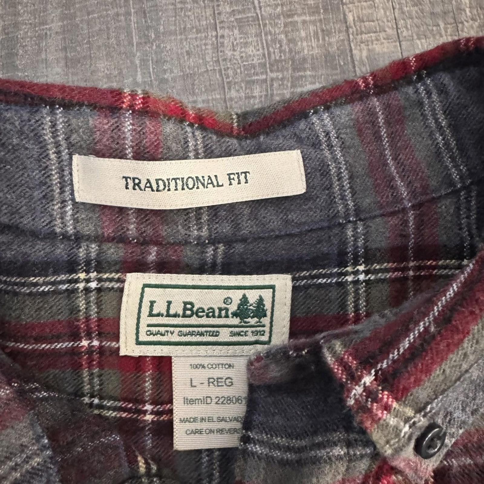 L.L. Bean L.L. BEAN • Vintage Plaid Flannel (L) Size US L / EU 52-54 / 3 - 8 Thumbnail