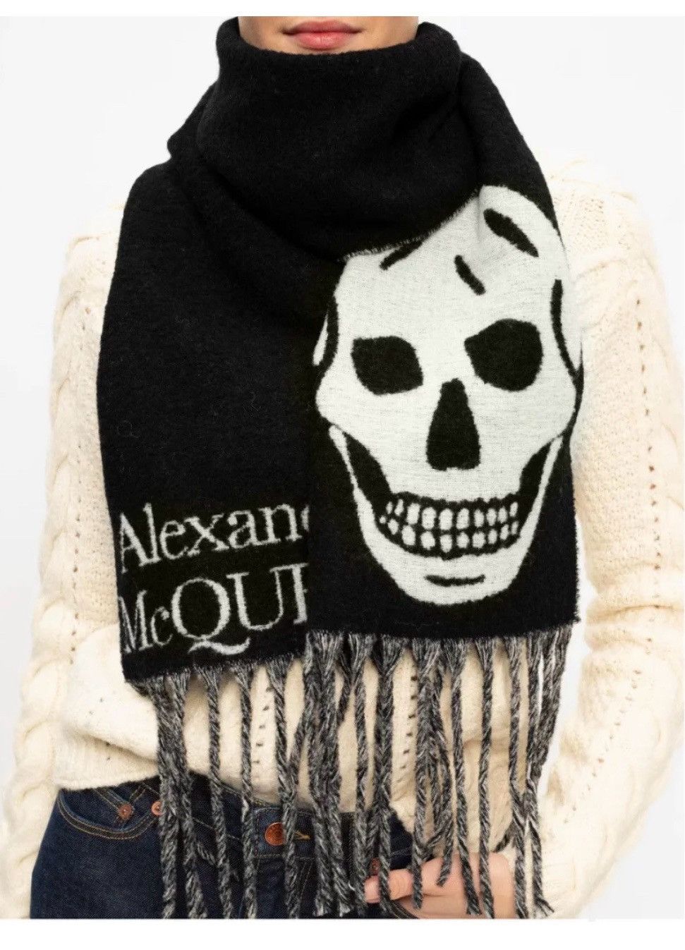 Alexander McQueen Alexander McQueen skull scarf | Grailed