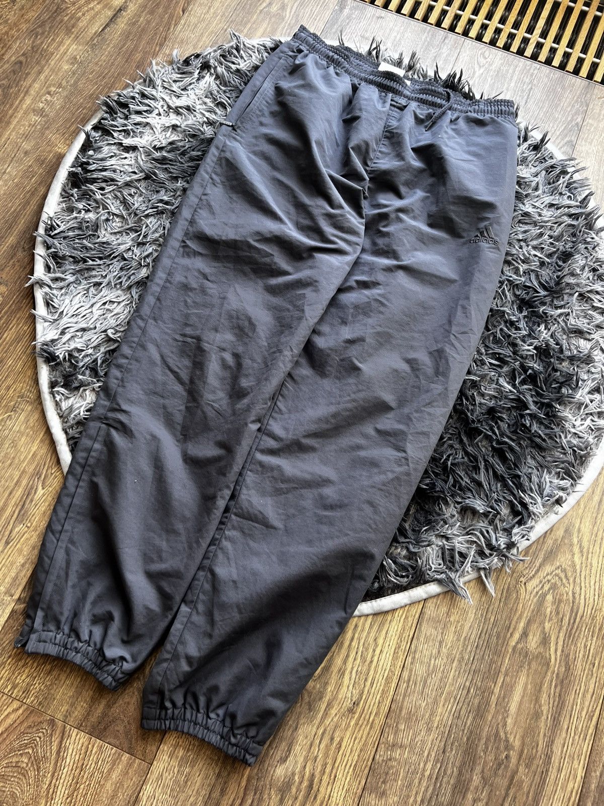 Adidas VERY RARE vintage adidas track pants size L Size US 36 / EU 52 - 2 Thumbnail