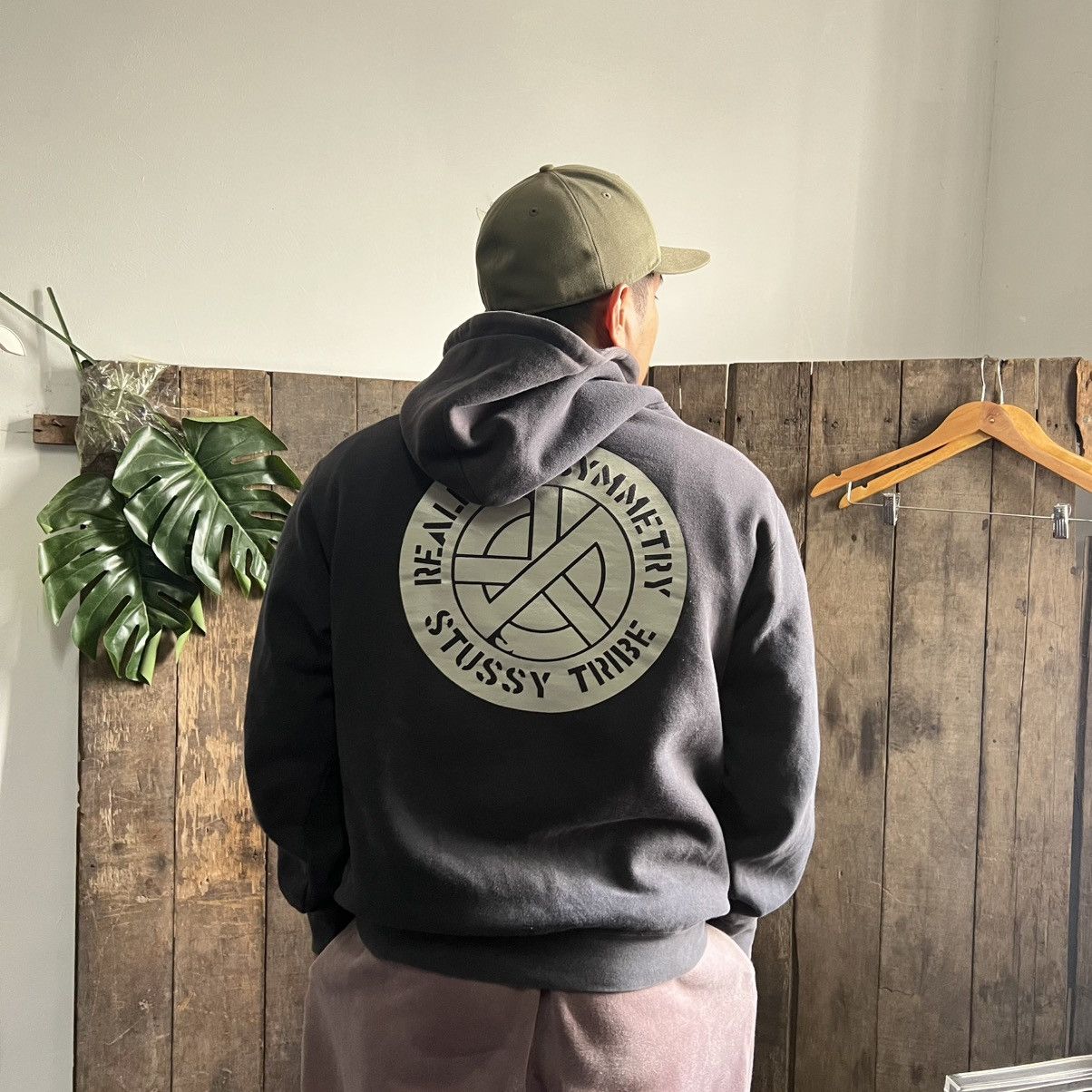 Stussy × Vintage Vintage Stussy Tribe Reality Asymmetry Hoodie Size US L / EU 52-54 / 3 - 13 Thumbnail