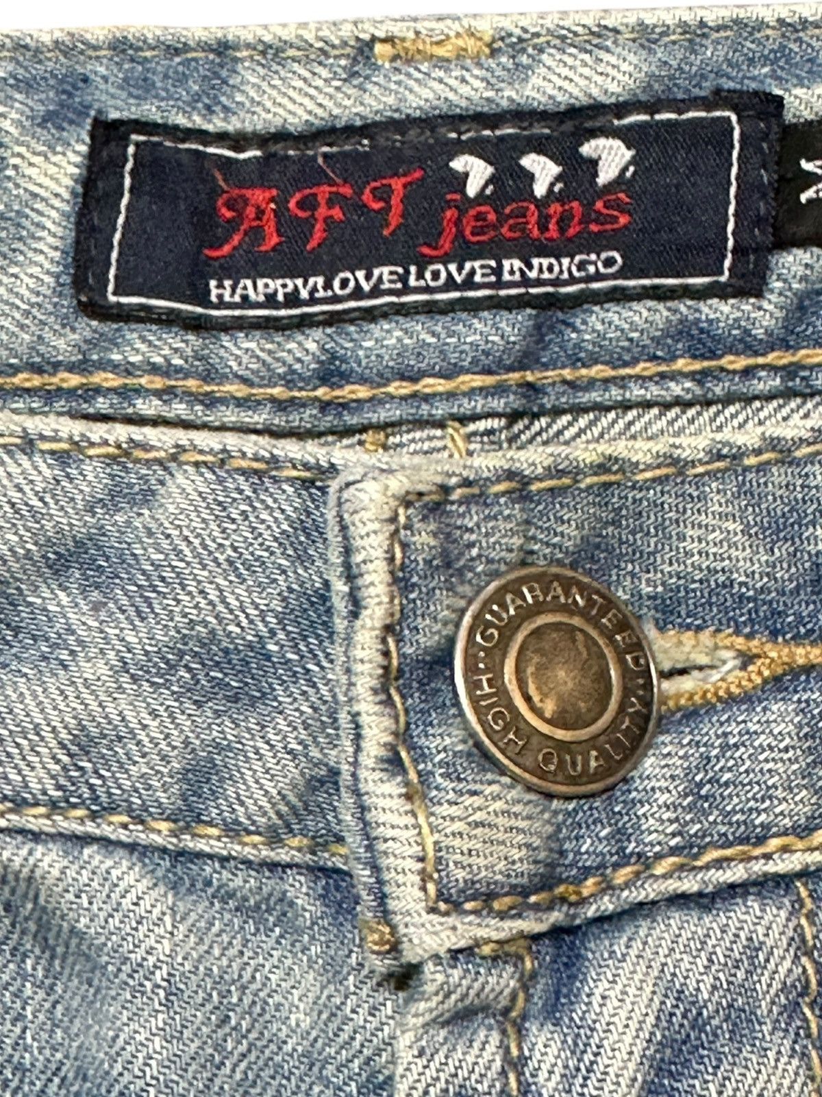 After Six Vintage AFT10 Faded Wrinkles Whiskers Distressed Denim Size US 31 - 5 Thumbnail