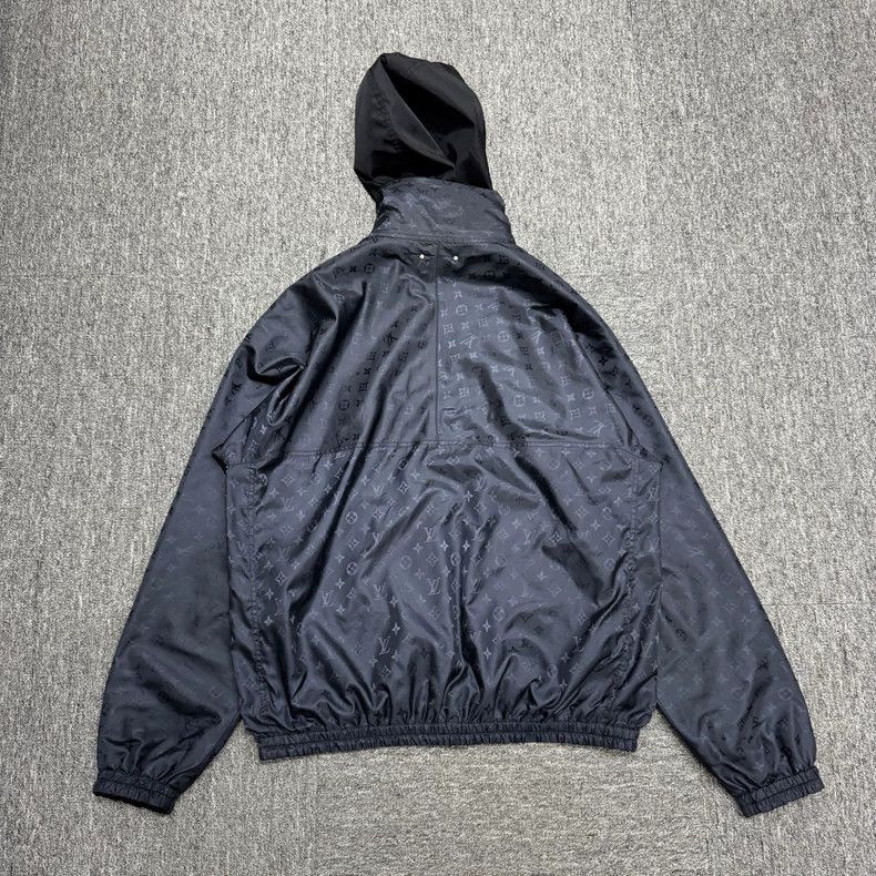 Louis Vuitton Louis Vuitton Double-faced assault jacket 2501-Nextarrow Size US L / EU 52-54 / 3 - 6 Thumbnail