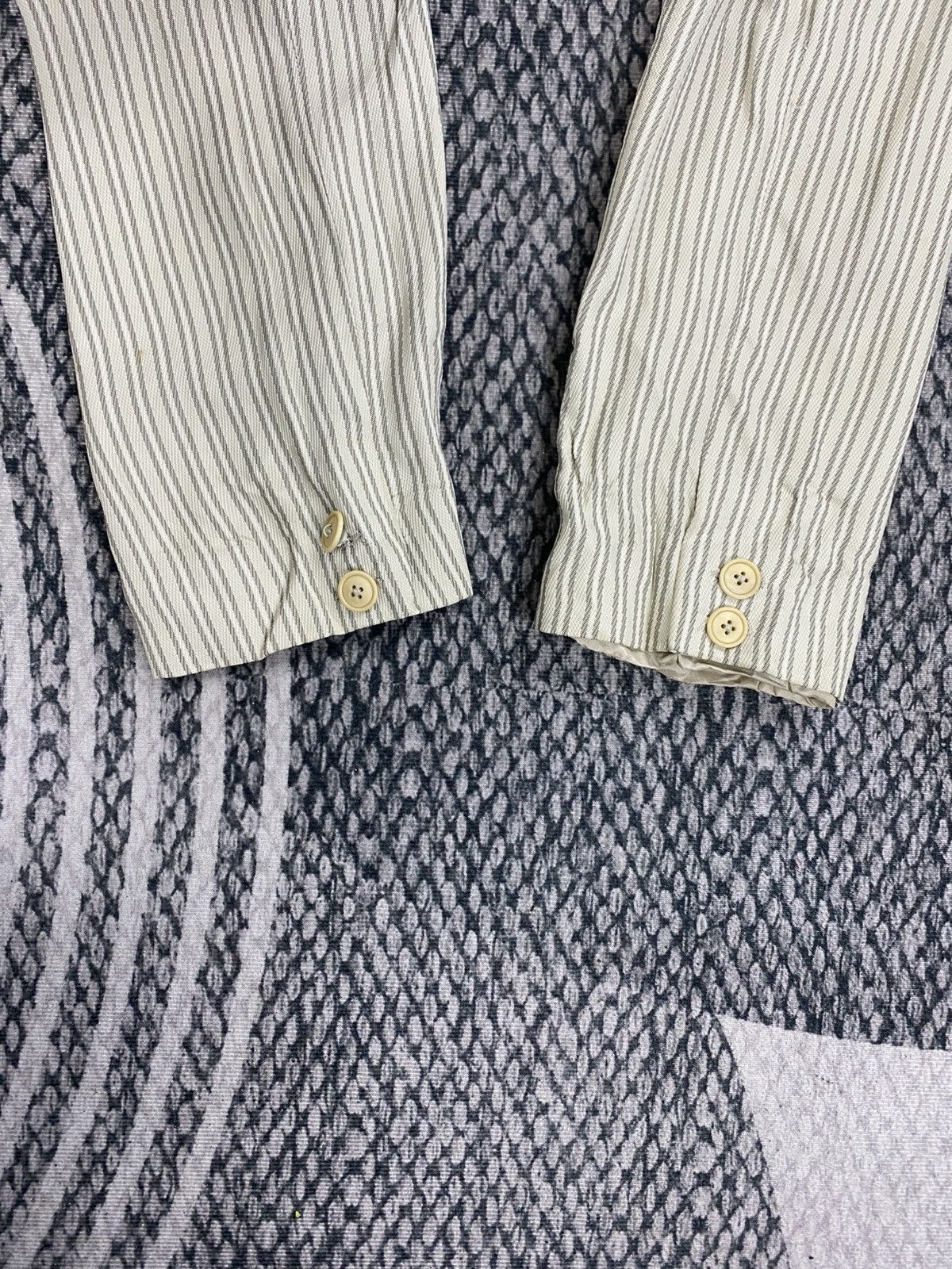 Emporio Armani Vintage Emporio Armani Minimalist Pinstriped Blazer Size S / US 4 / IT 40 - 8 Thumbnail