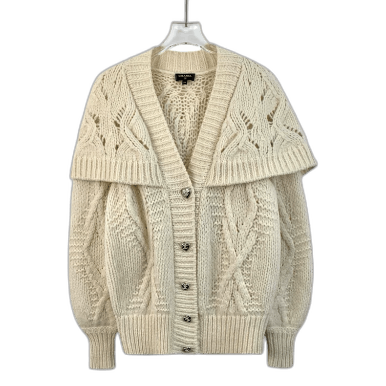 Chanel Chanel Beige Heart Button Wool Cardigan -2505 Size US XXS / EU 40 - 1 Thumbnail