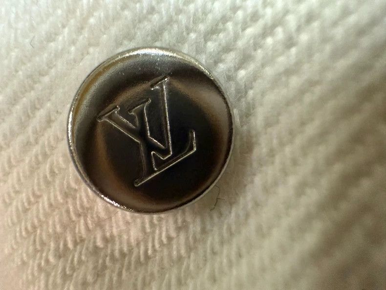 Louis Vuitton Louis Vuitton Star gradient logo denim shirt jacket Size US XL / EU 56 / 4 - 4 Thumbnail