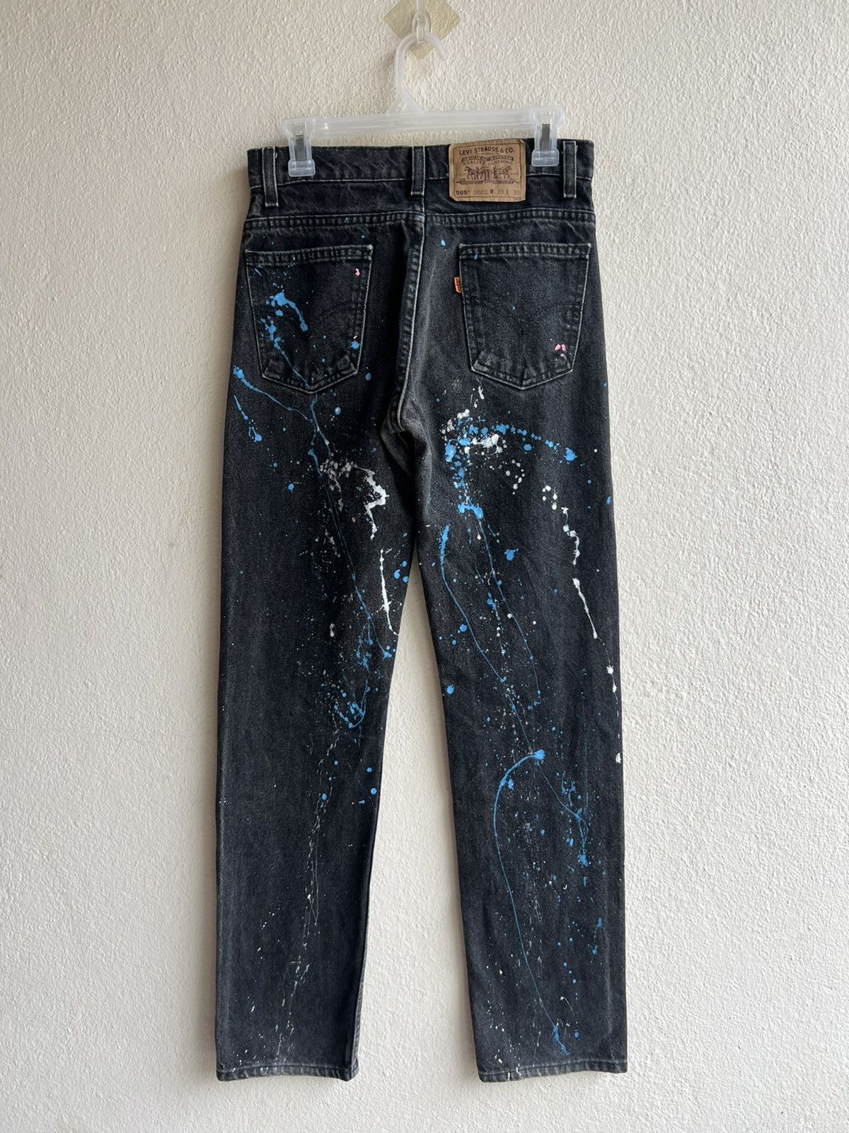 Levi's 1994 Levi’s 505 Fade Black Denim Orange Tab Painter Jeans Size US 29 - 1 Thumbnail