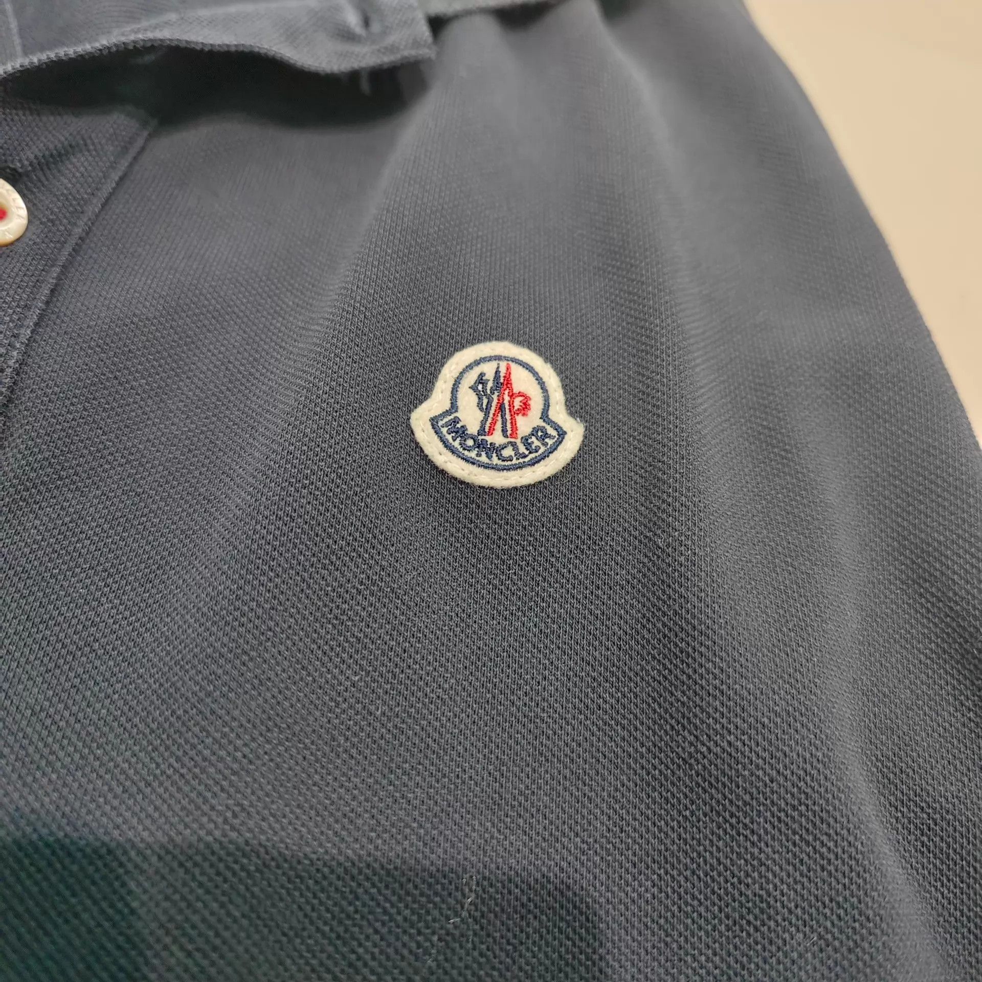 Moncler Moncler Navy Blue Polo Shirt L 9/10 Size US L / EU 52-54 / 3 - 5 Thumbnail