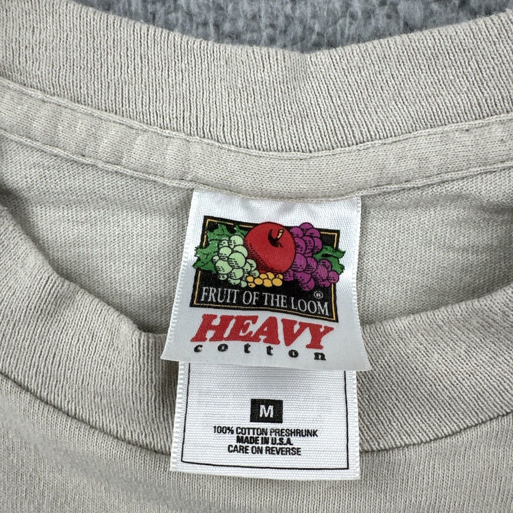 Fruit Of The Loom VINTAGE Fruit of the Loom T Shirt Men Beige 90s Surfing Hawaiian Kauai Legends USA Made M Size US M / EU 48-50 / 2 - 7 Thumbnail