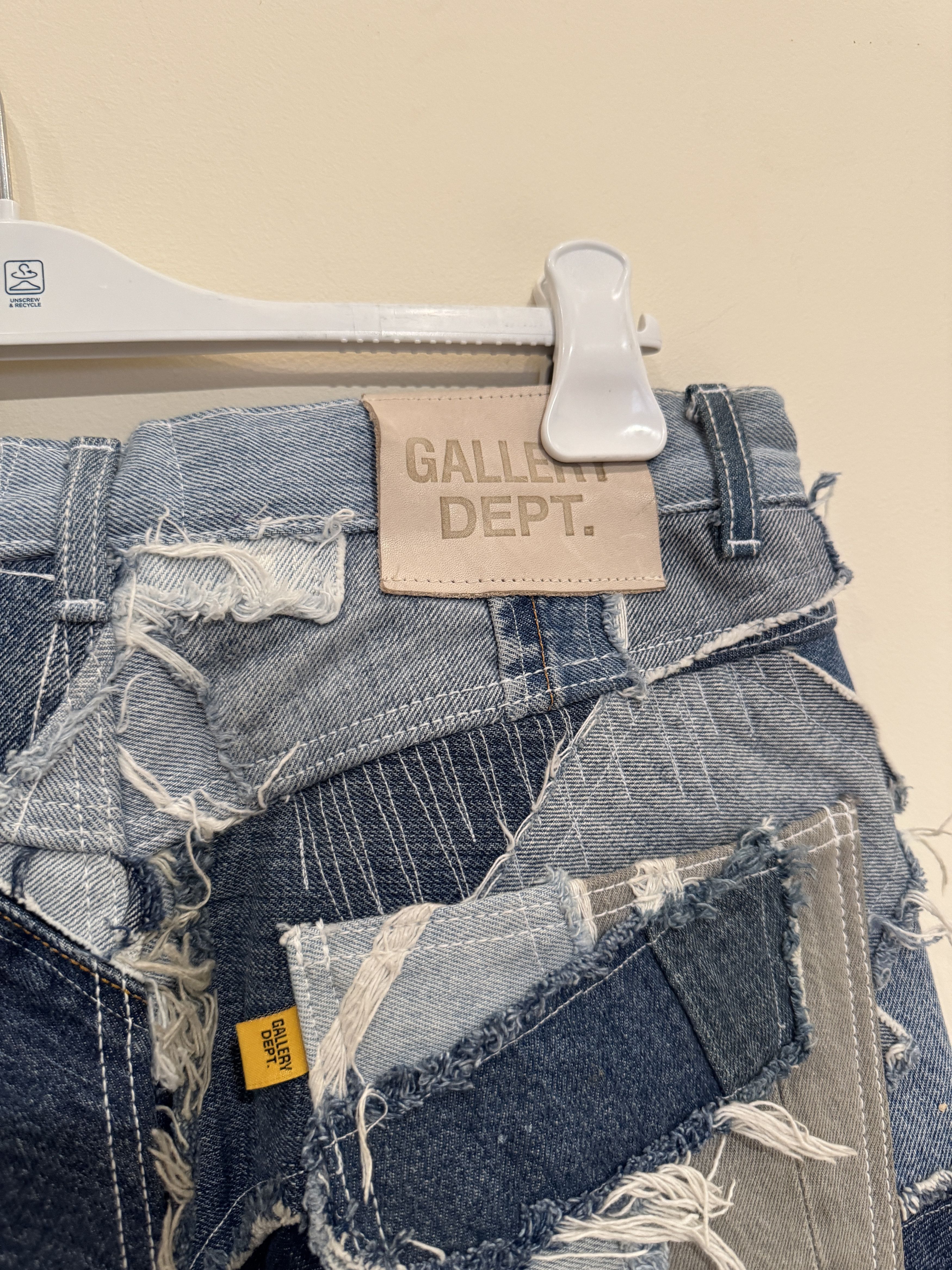 Gallery Dept. Gallery Dept. Logan Recycled Patchwork Blue Denim Jeans 30 Size US 30 / EU 46 - 6 Thumbnail