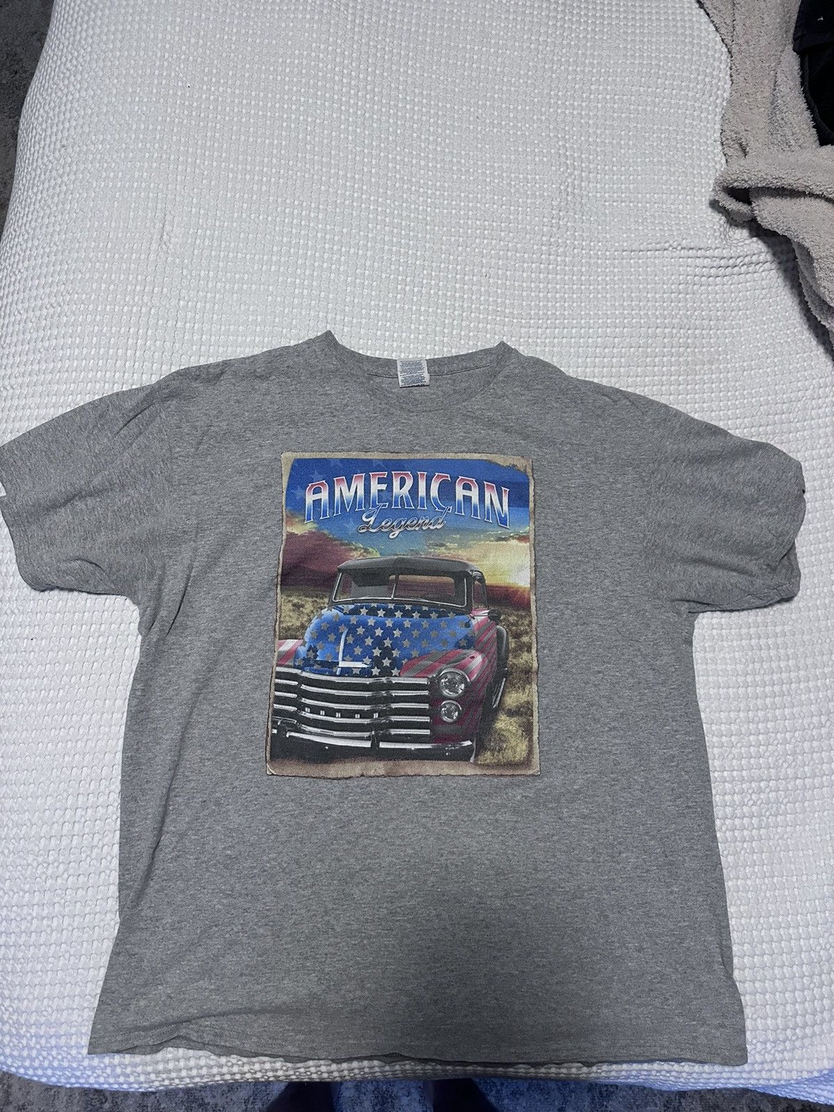 Vintage American legend tee Size US XL / EU 56 / 4 - 1 Thumbnail